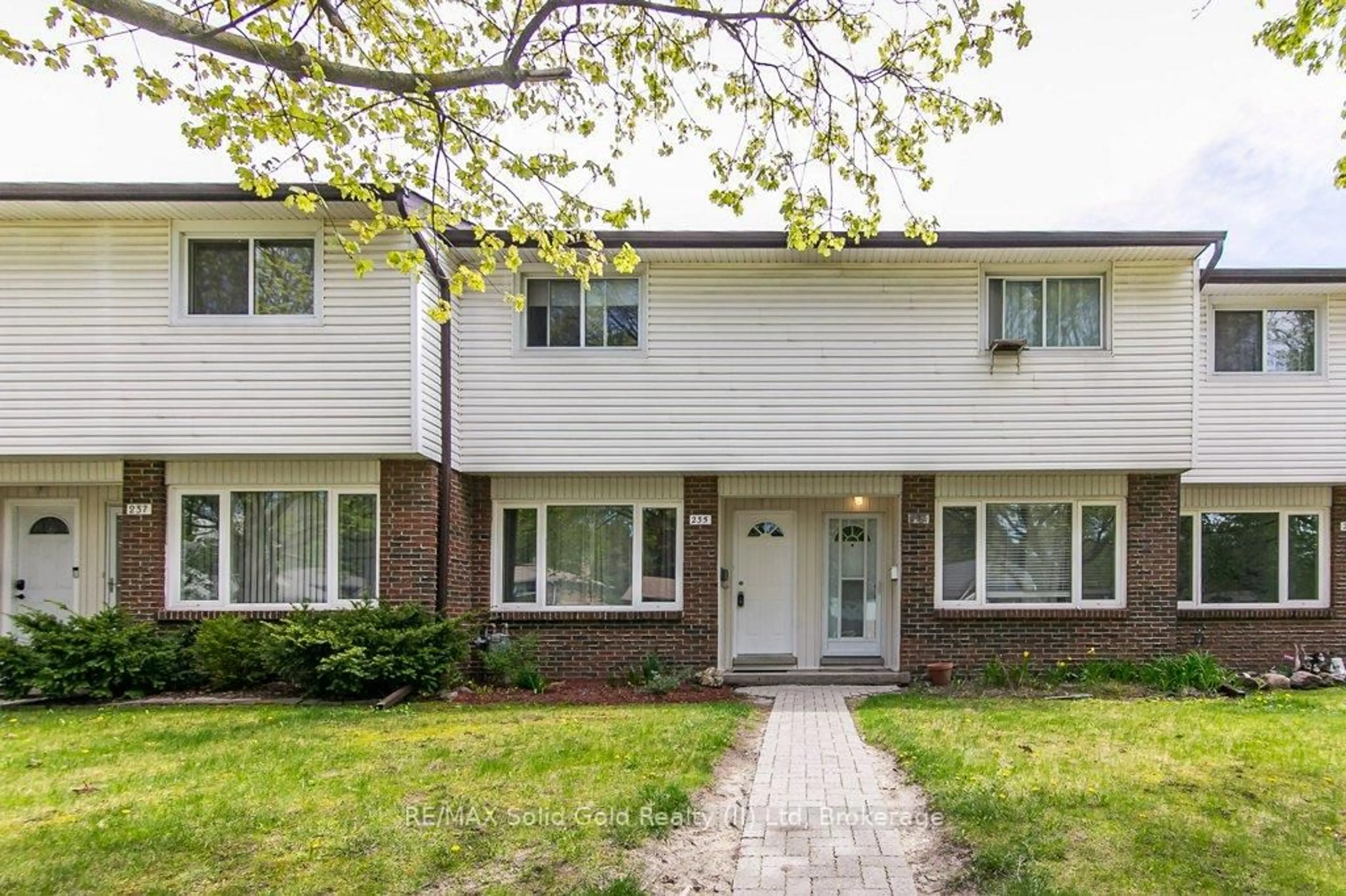 Home with brick exterior material, street for 235 Fergus Ave, Kitchener Ontario N2A 2H6