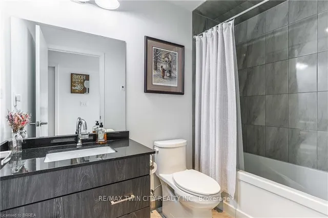 Additional image 23 of 16 Markle Cres Unit 517