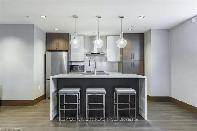 Additional image 9 of 16 Markle Cres Unit 517