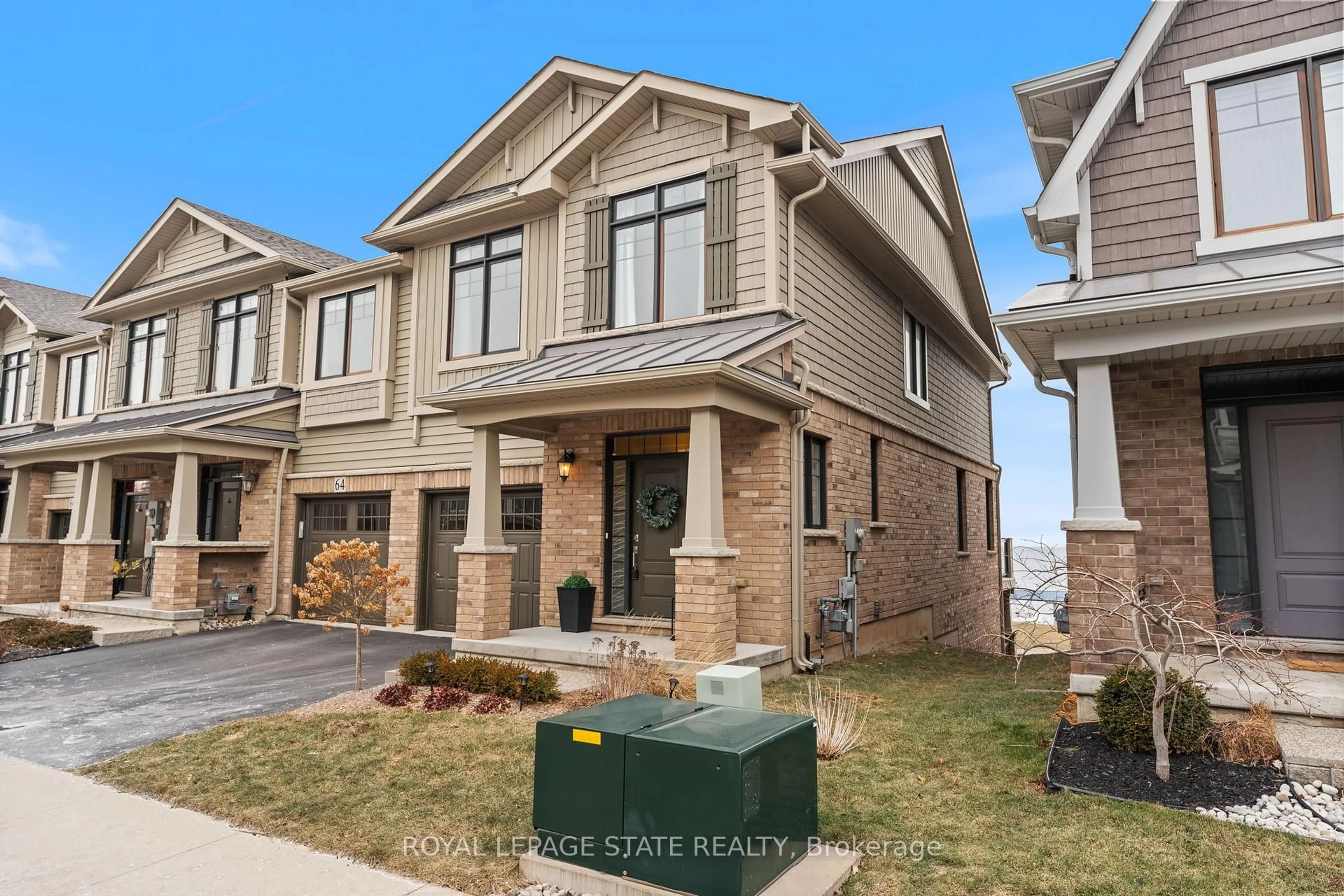 Home with brick exterior material, street for 62 Waterview Lane, Grimsby Ontario L3M 0H2