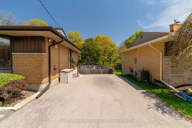 Additional property image - 147 Village Rd