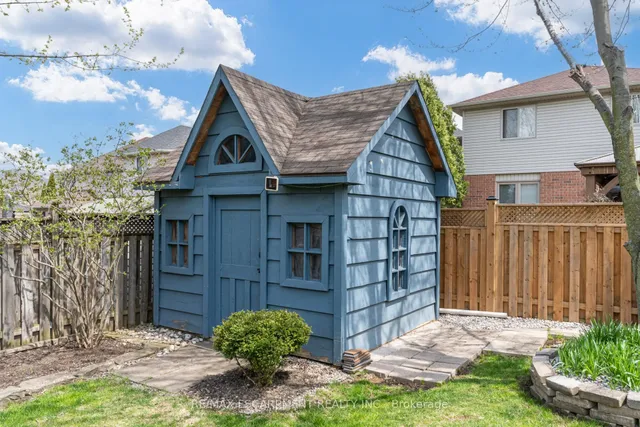 Additional property image - 7 Magenta Crt