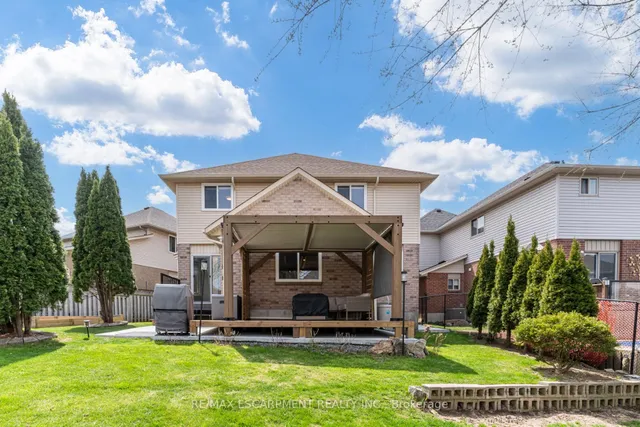 Additional property image - 7 Magenta Crt