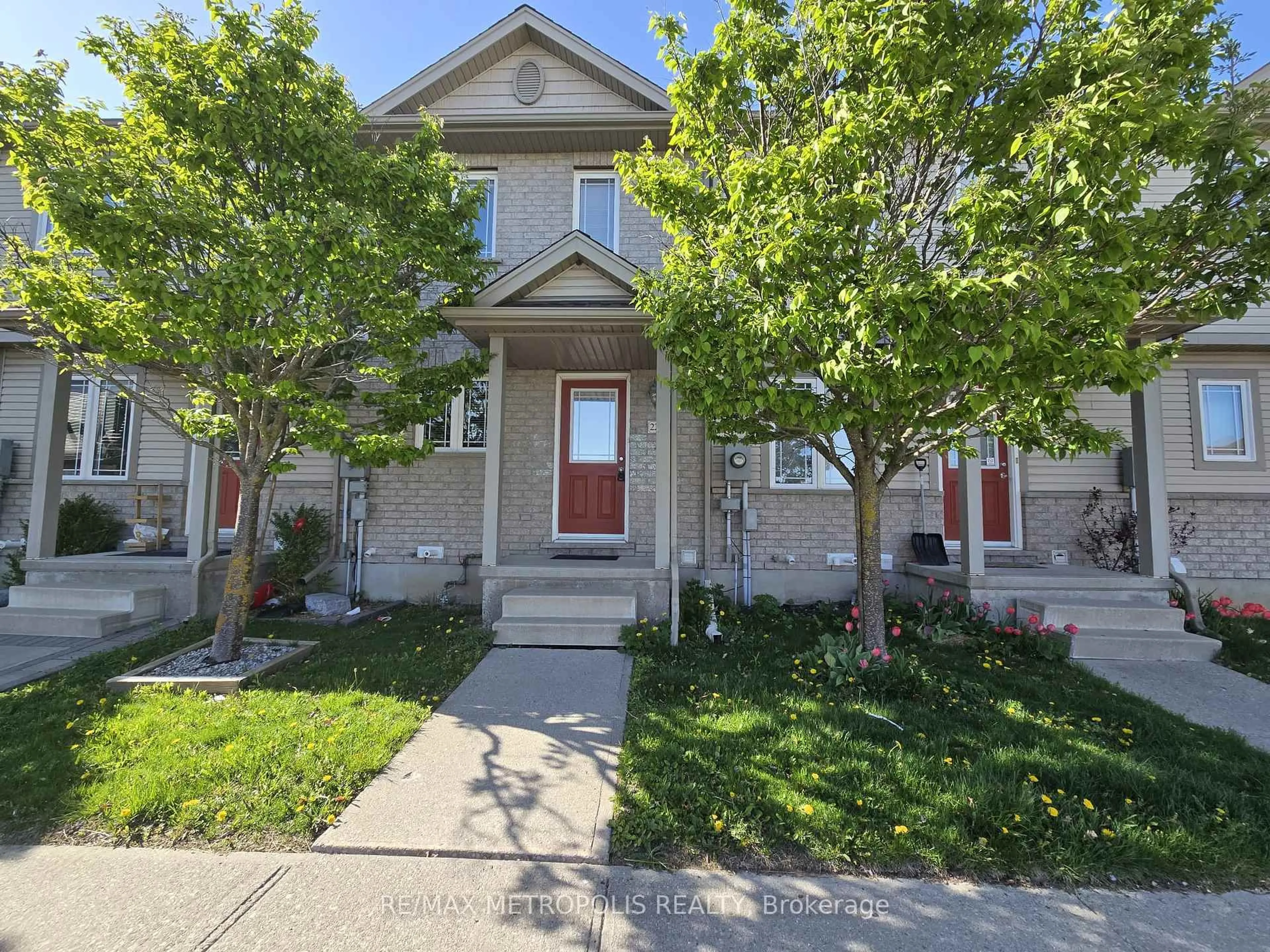 Unknown for 10 FOXGLOVE Cres #22, Kitchener Ontario N2E 0E1