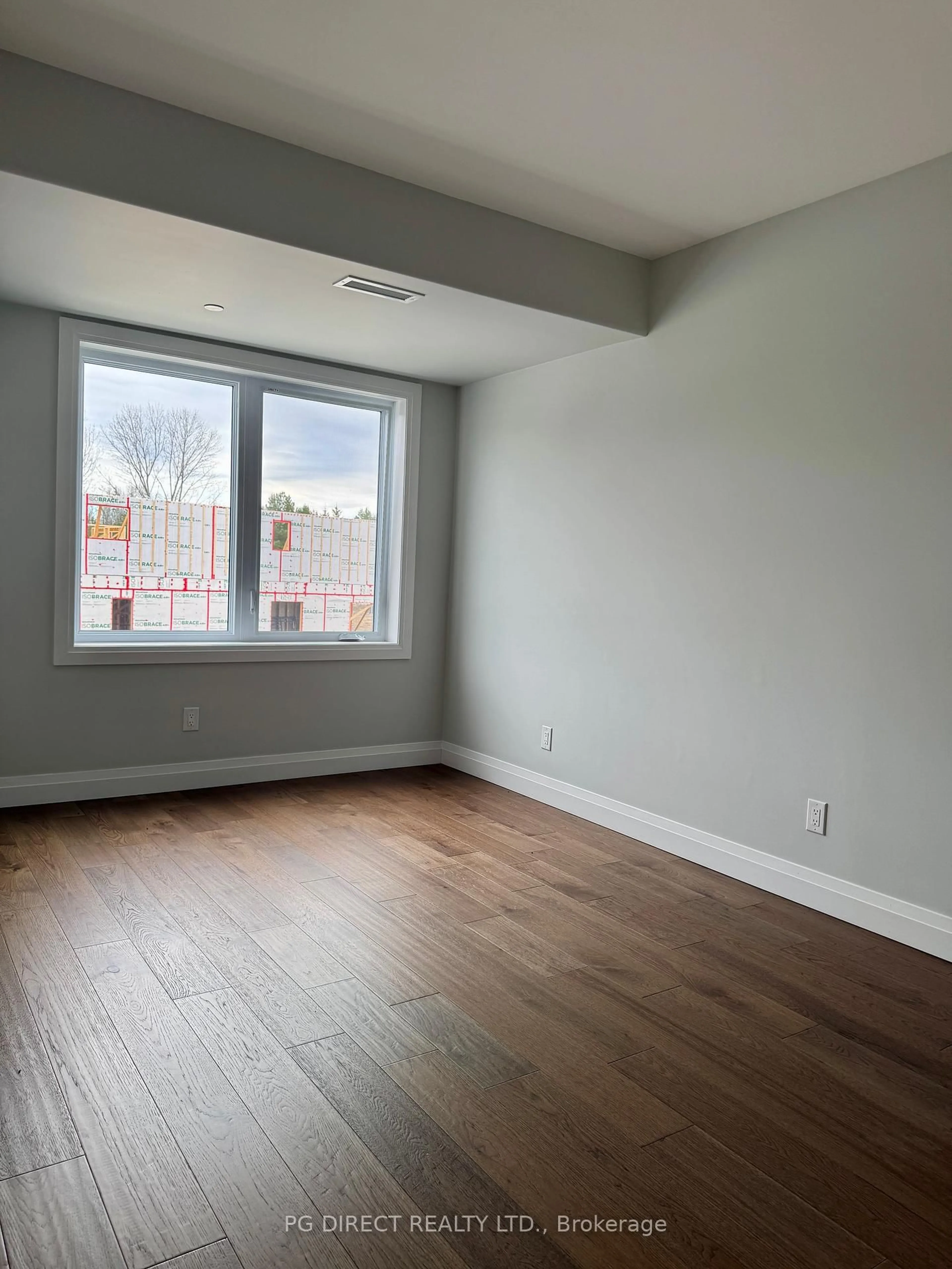 A pic of a room for 19 Hampton Lane #204, Selwyn Ontario K0L 2H0