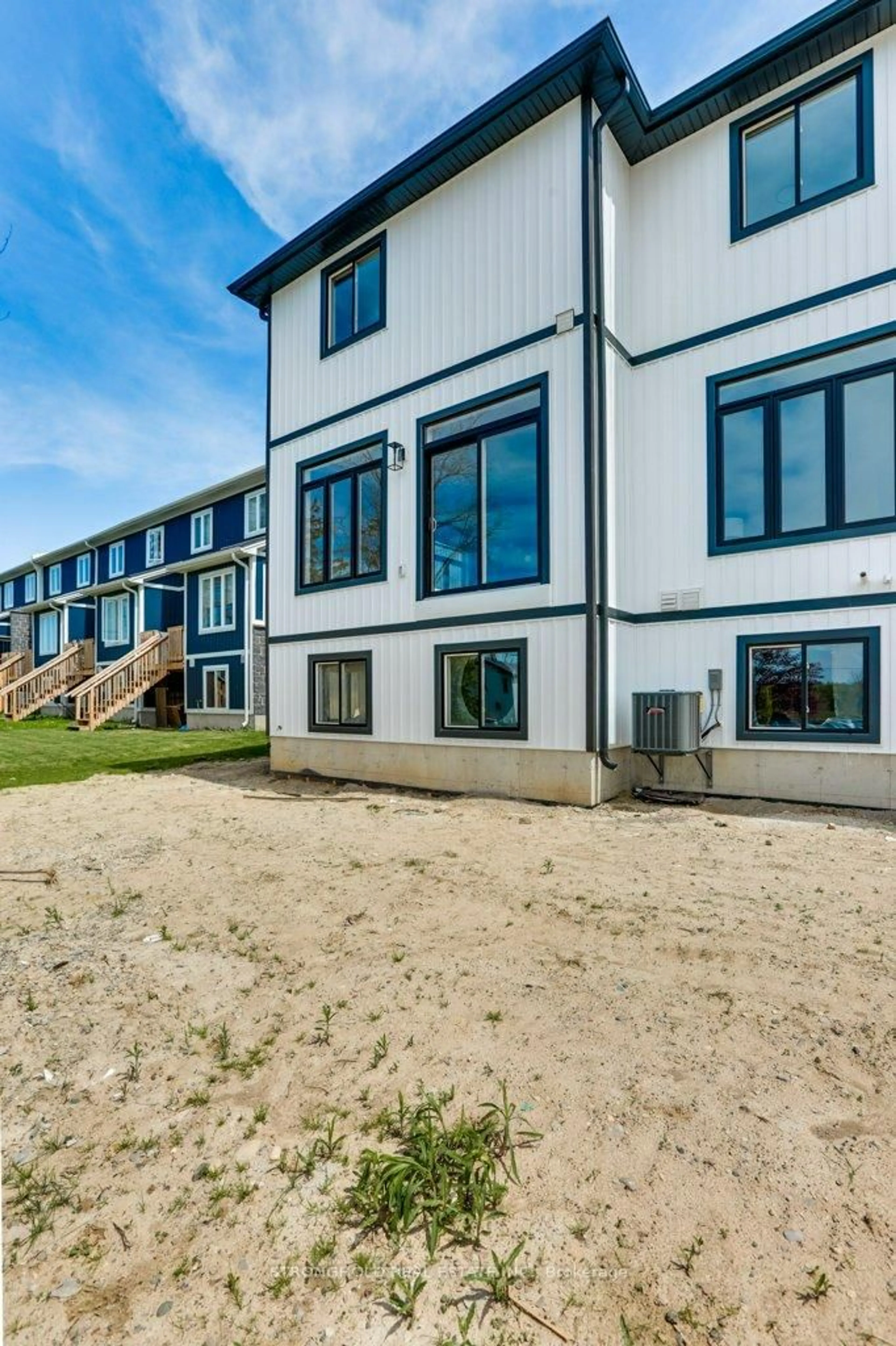 Unknown for 1778 Finley Cres, London North Ontario N6H 5M5