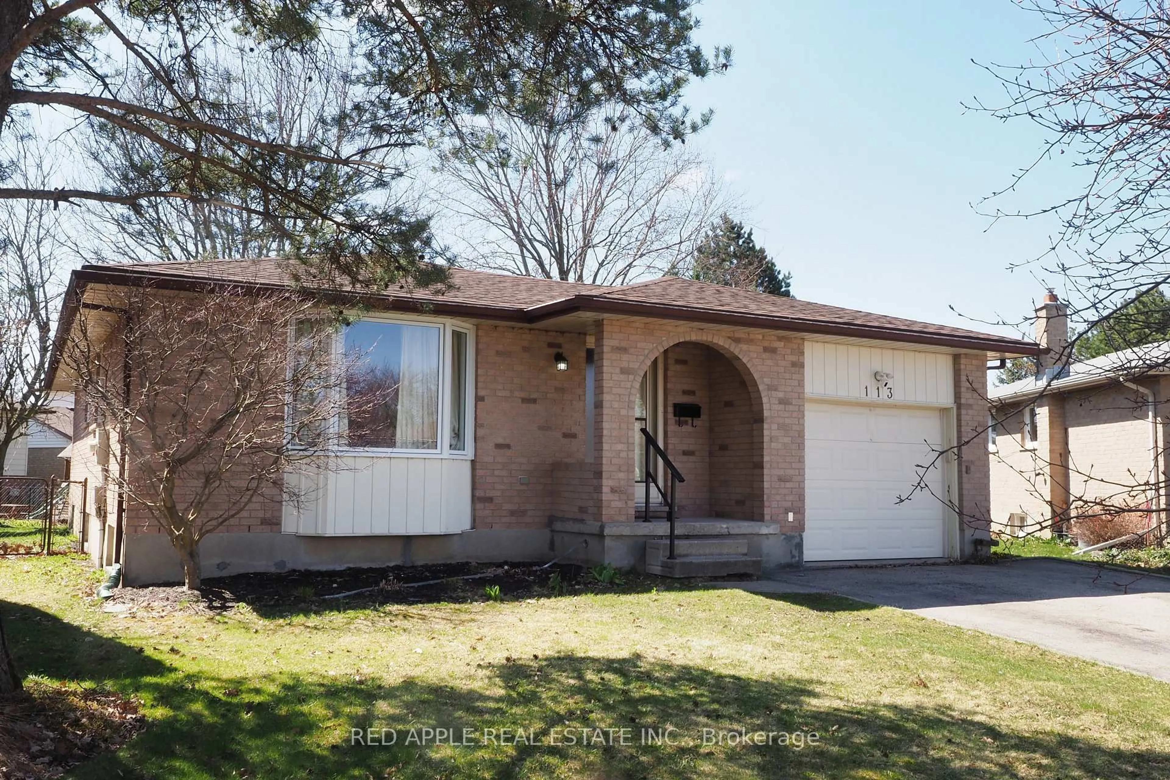 Home with brick exterior material, street for 113 Deerberry Pl, Waterloo Ontario N2V 1G2