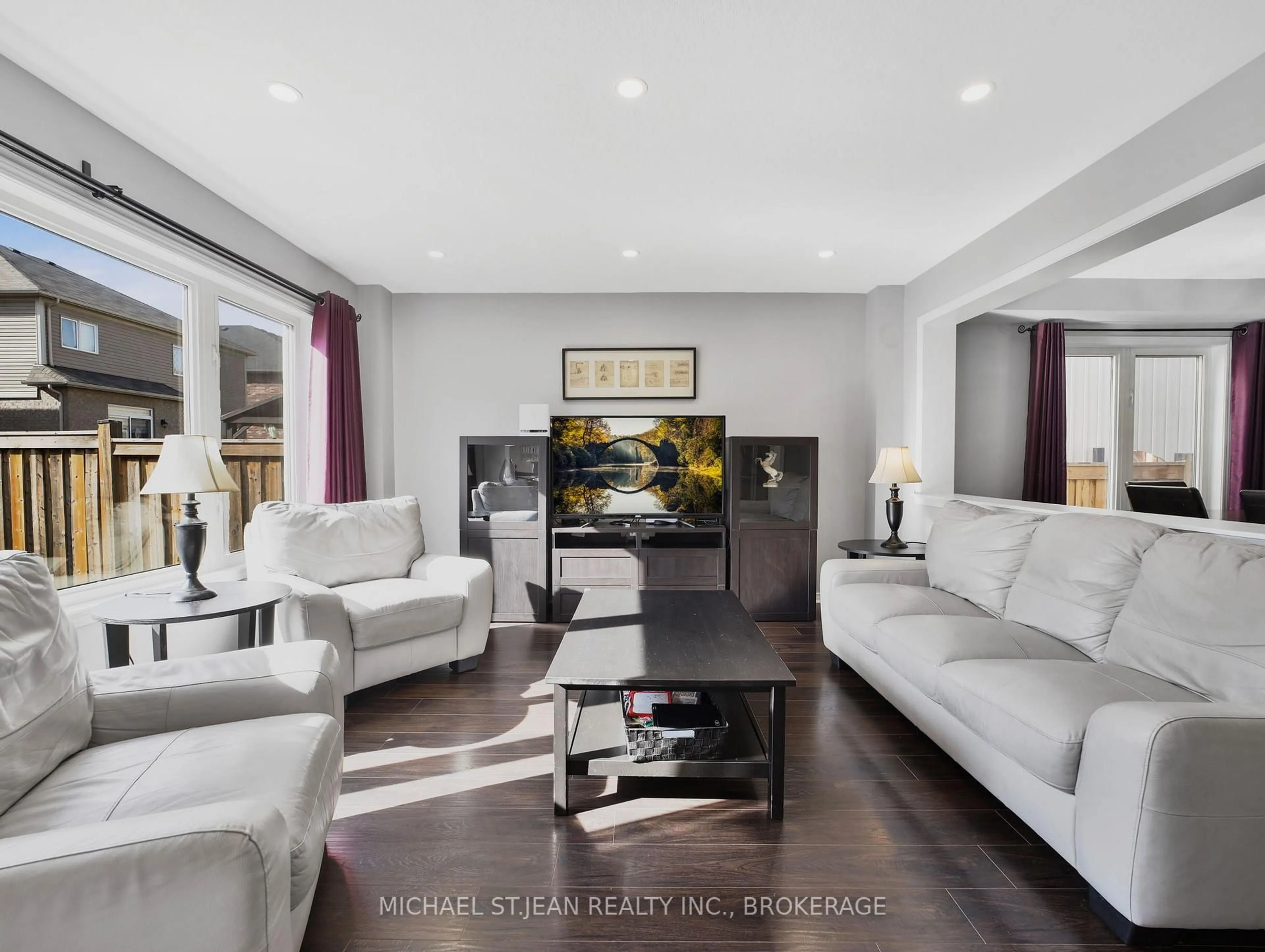 Living room with furniture, unknown for 116 Odonnel Dr, Hamilton Ontario L0R 1C0