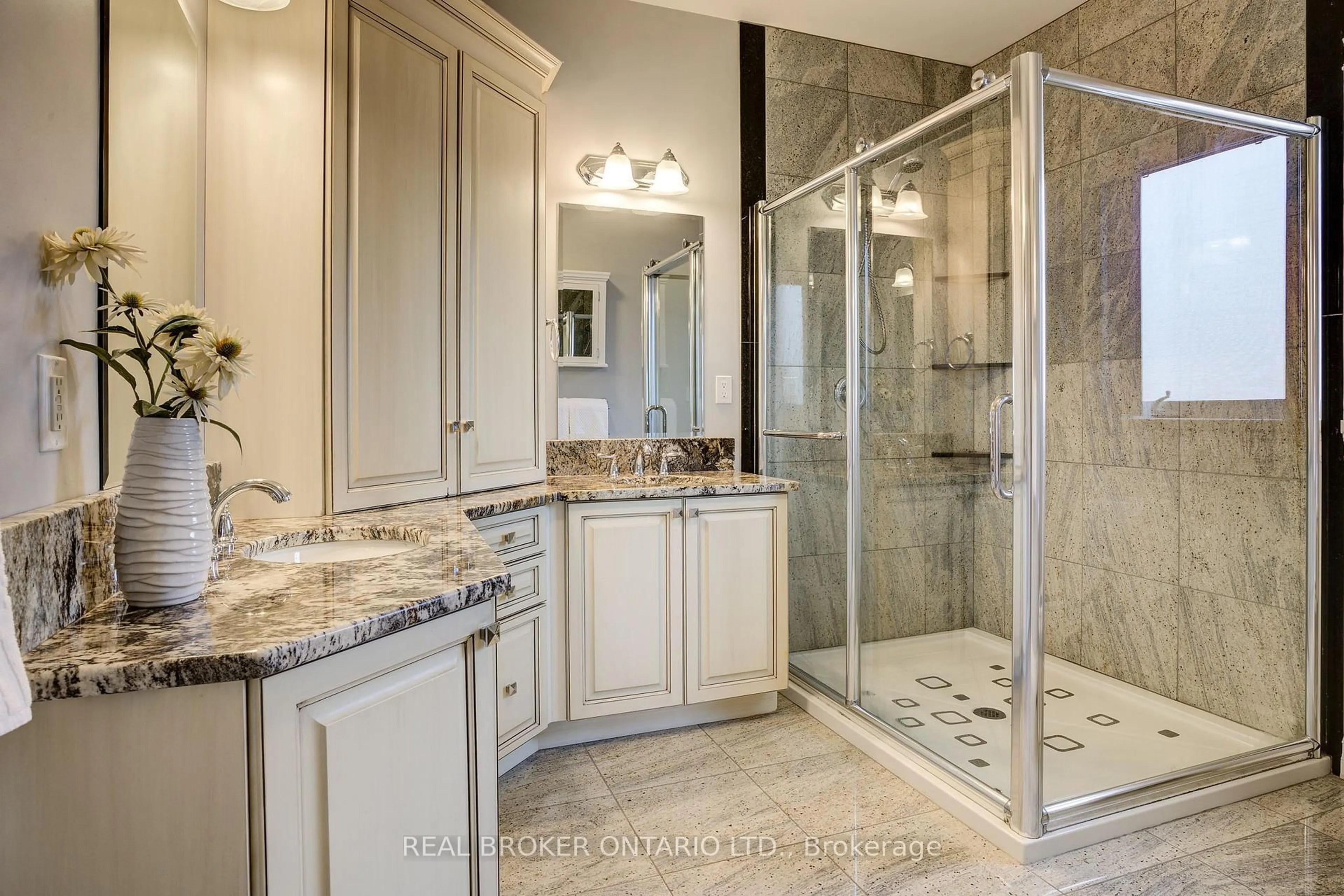 Contemporary bathroom, ceramic/tile floor for 69 Bayside Cres, Greater Sudbury Ontario P3B 0B9