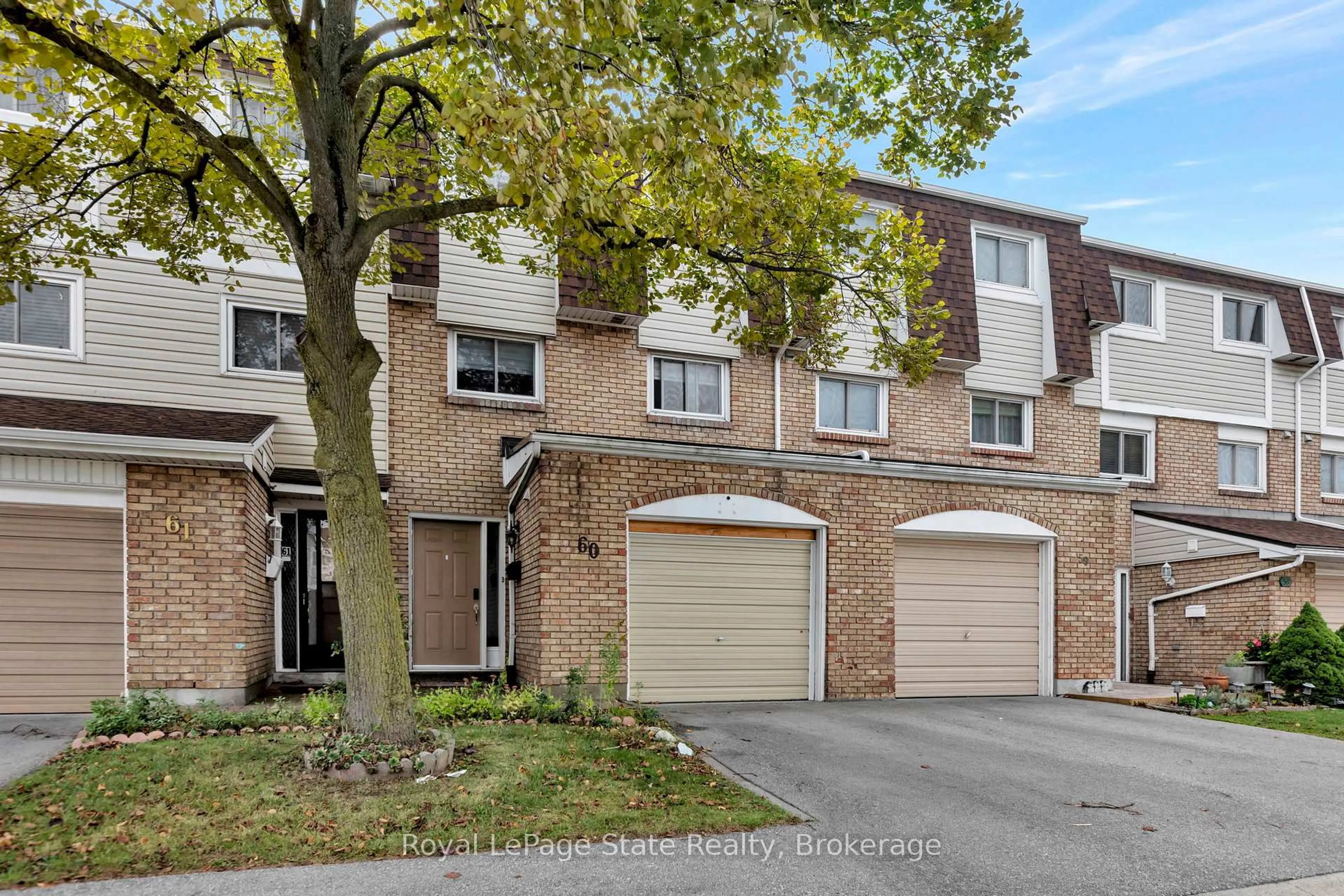 Unknown for 11 Harrisford St #60, Hamilton Ontario L8K 6L7