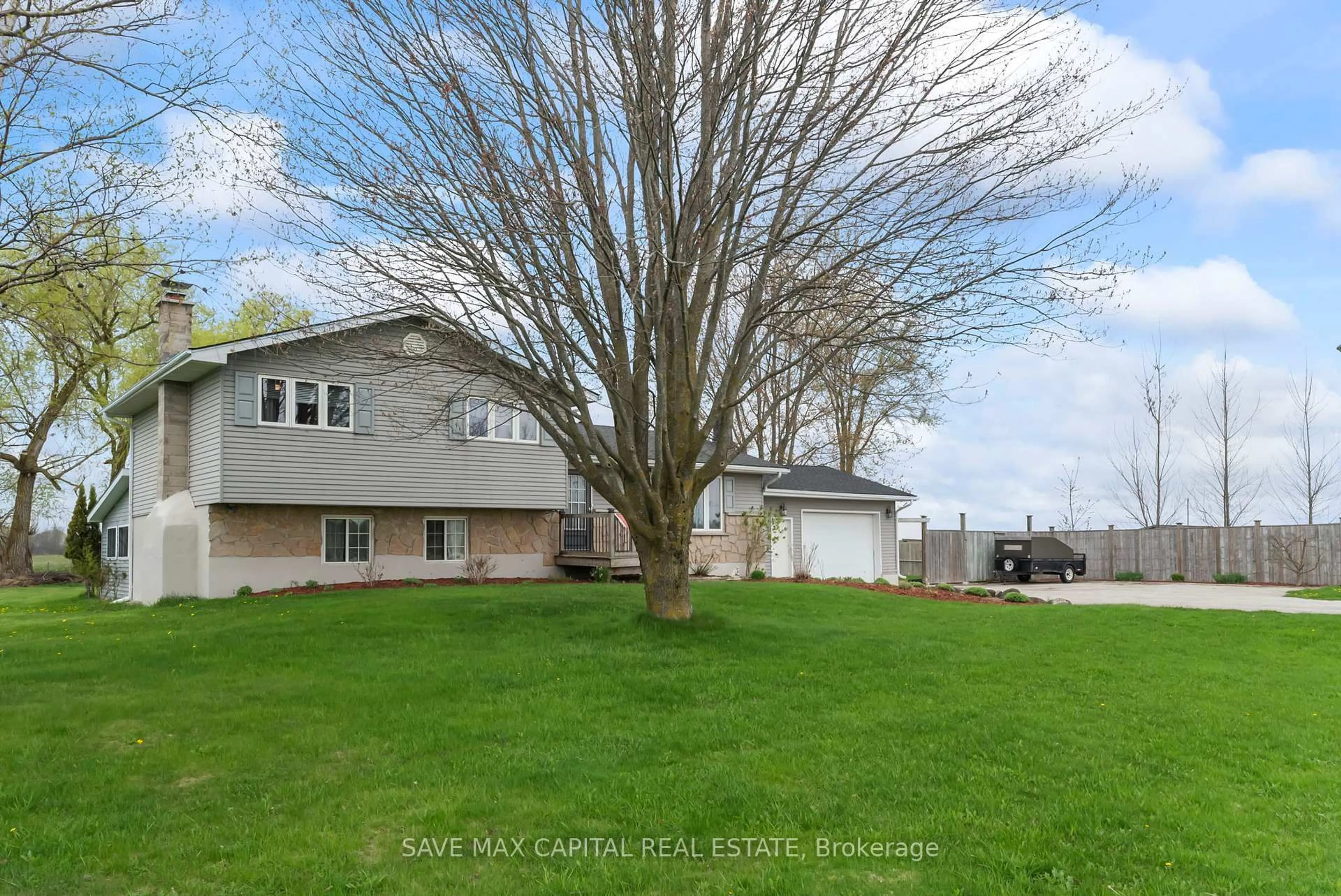 A pic from outside/outdoor area/front of a property/back of a property/a pic from drone, water/lake/river/ocean view for 3595 BRUCE ROAD 3 N/A, Arran-Elderslie Ontario N0G 2N0