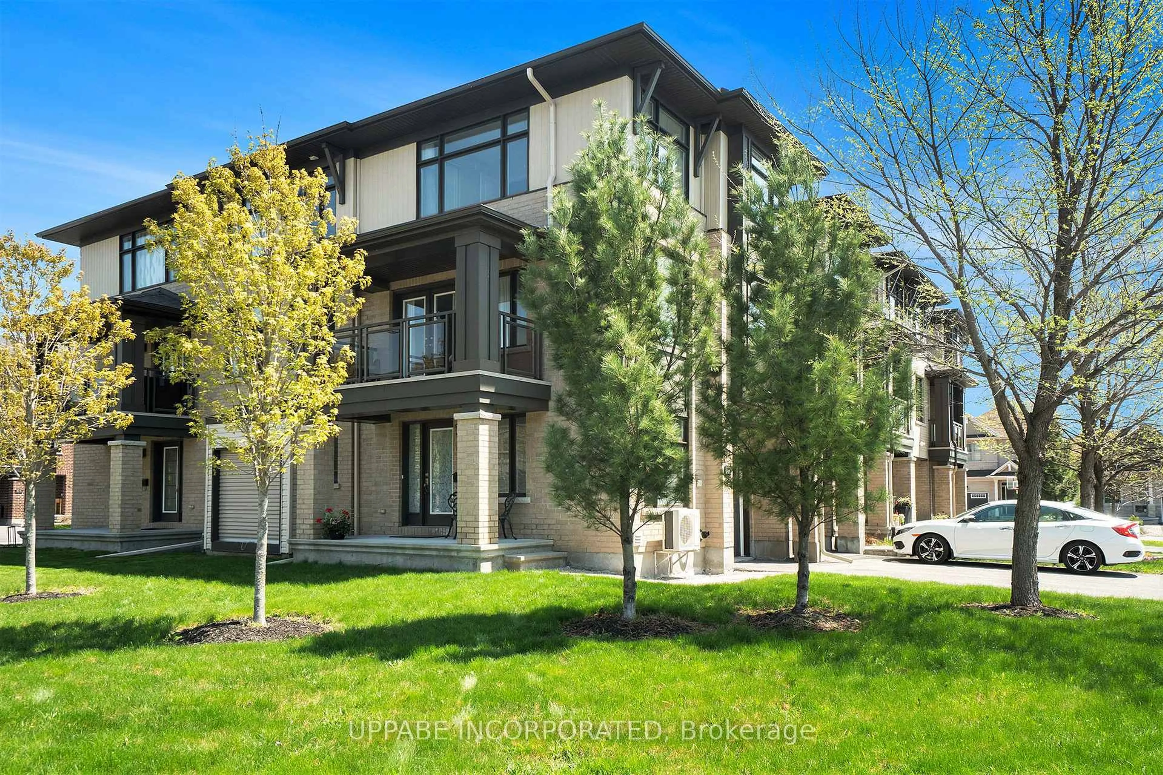 Unknown for 71 Blueheart Bay St, Ottawa Ontario K2J 5B2