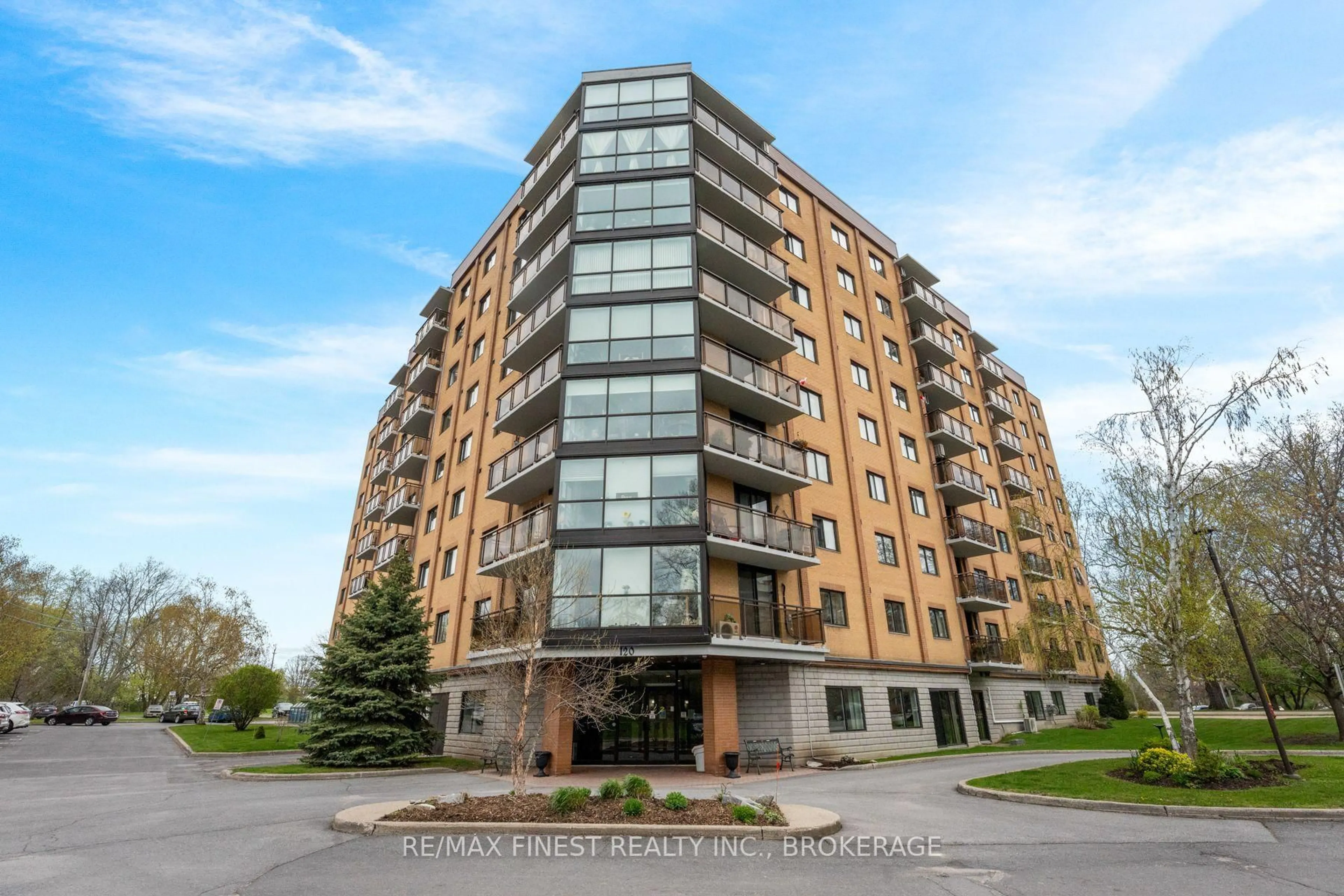 Unknown for 120 Barrett Crt #508, Kingston Ontario K7L 5H6
