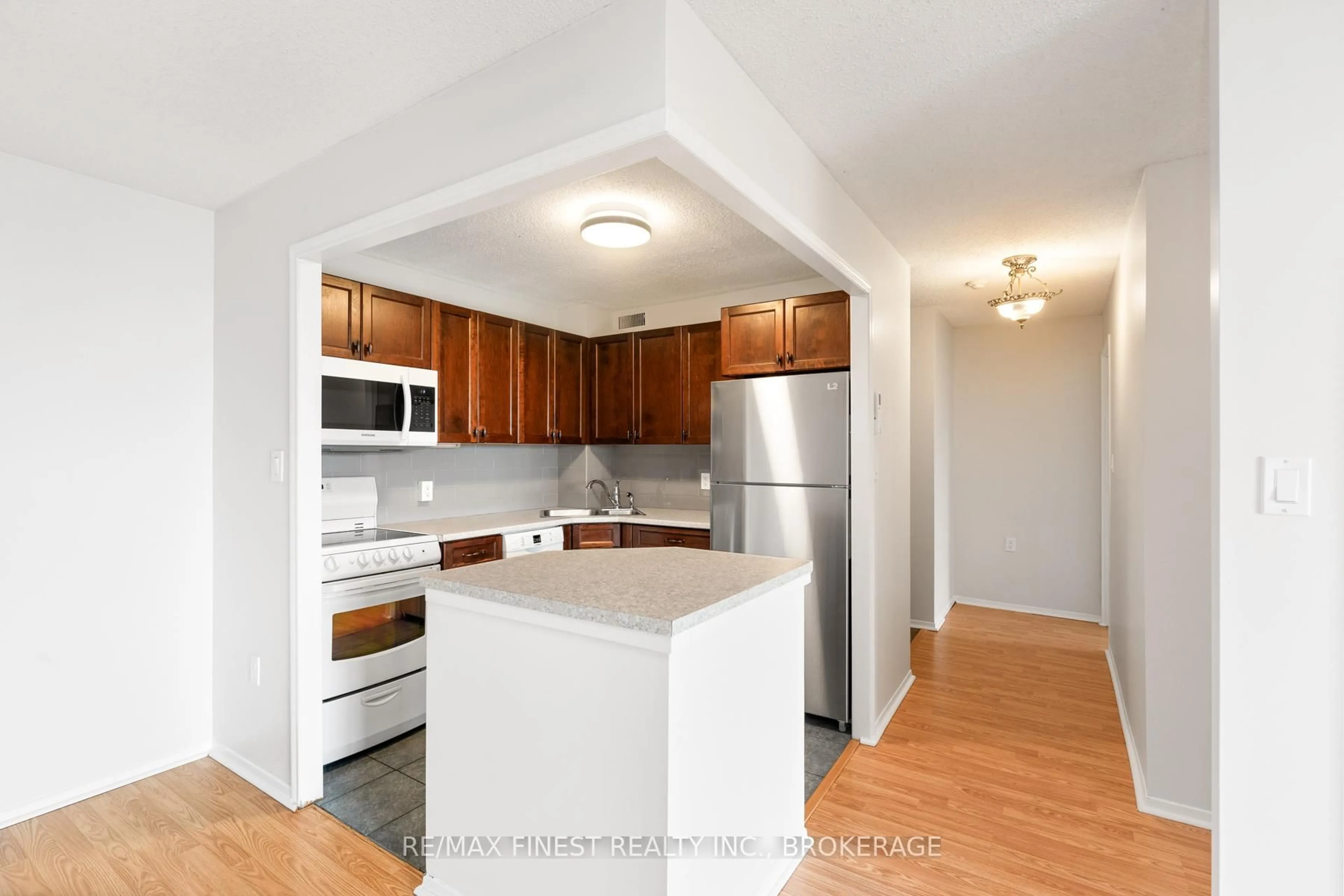 Standard kitchen, unknown for 120 Barrett Crt #508, Kingston Ontario K7L 5H6