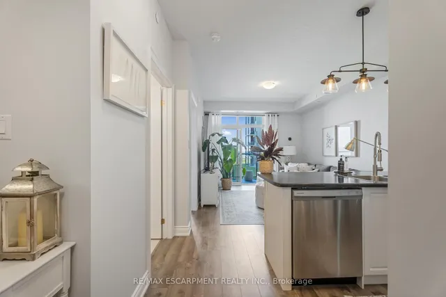 Additional property image - 101 Shoreview Pl Unit 239