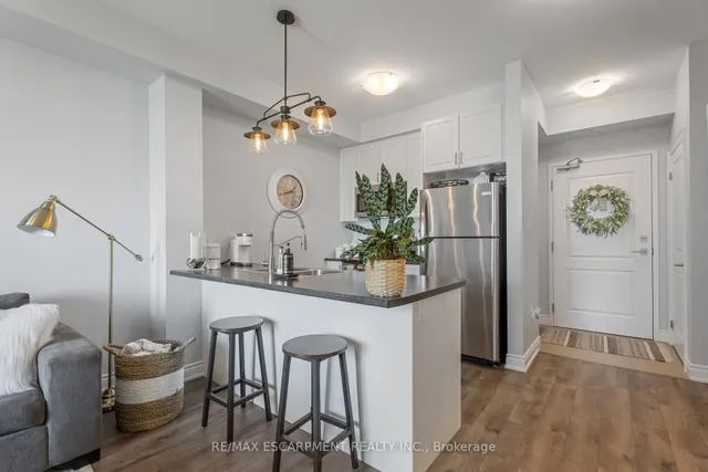 Additional property image - 101 Shoreview Pl Unit 239