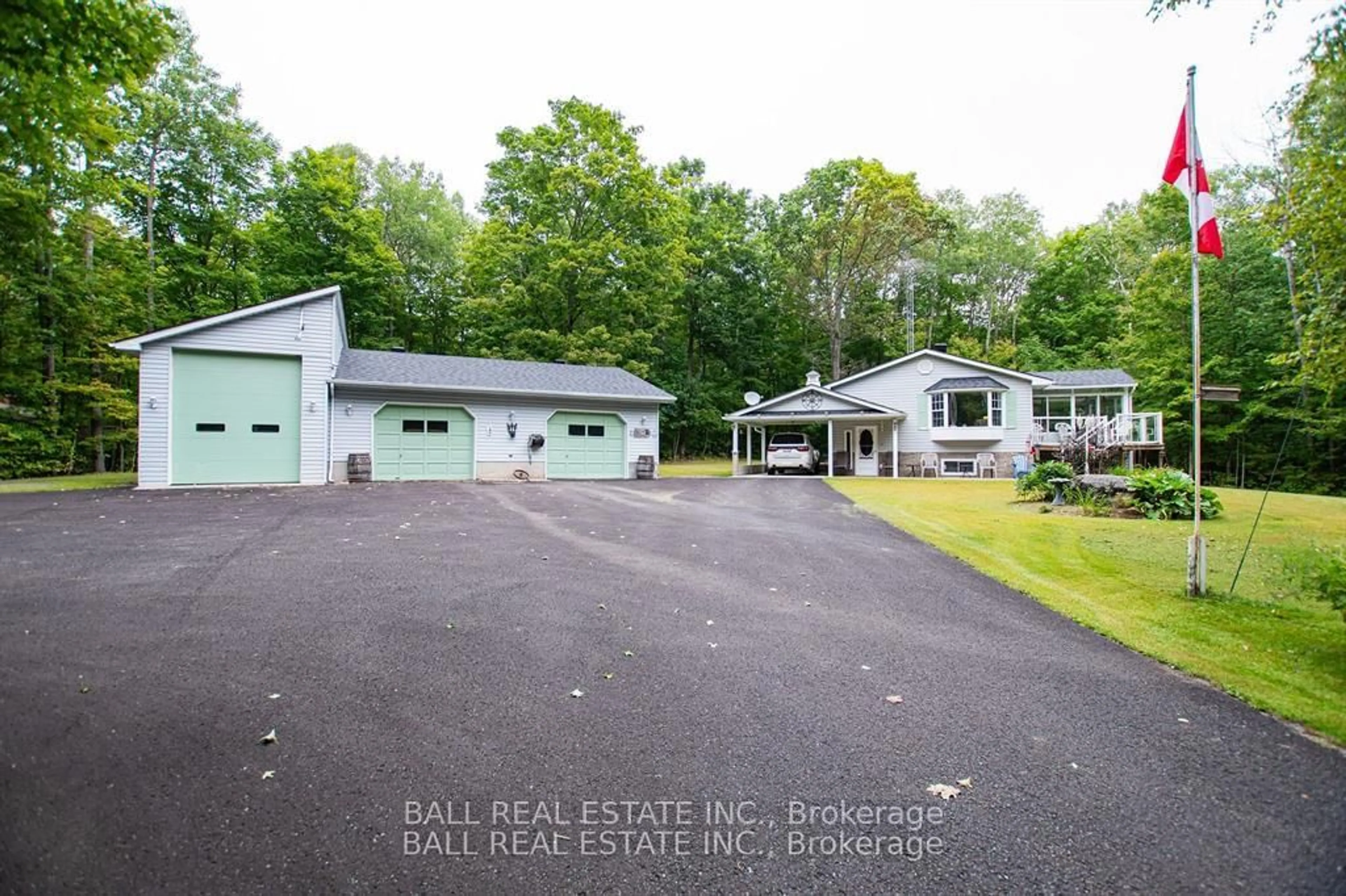 A pic from outside/outdoor area/front of a property/back of a property/a pic from drone, unknown for 975 Belmont 2nd Line, Havelock-Belmont-Methuen Ontario K0L 1Z0