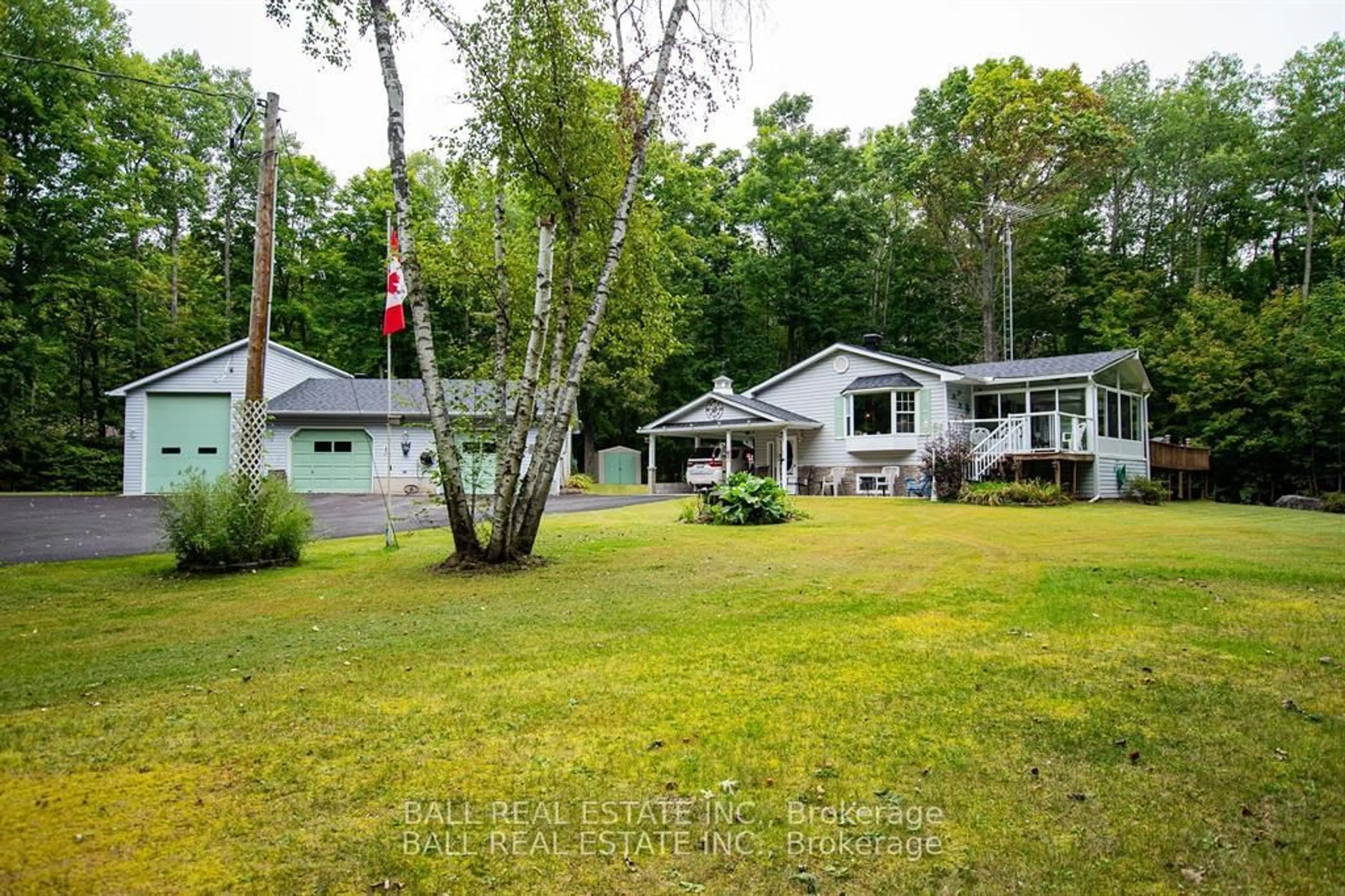 A pic from outside/outdoor area/front of a property/back of a property/a pic from drone, unknown for 975 Belmont 2nd Line, Havelock-Belmont-Methuen Ontario K0L 1Z0
