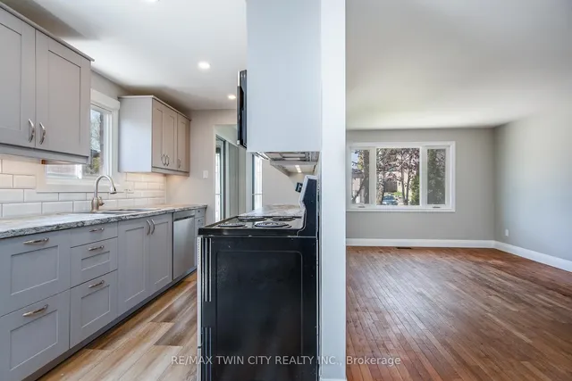 Additional property image - 304 Dinison Pl