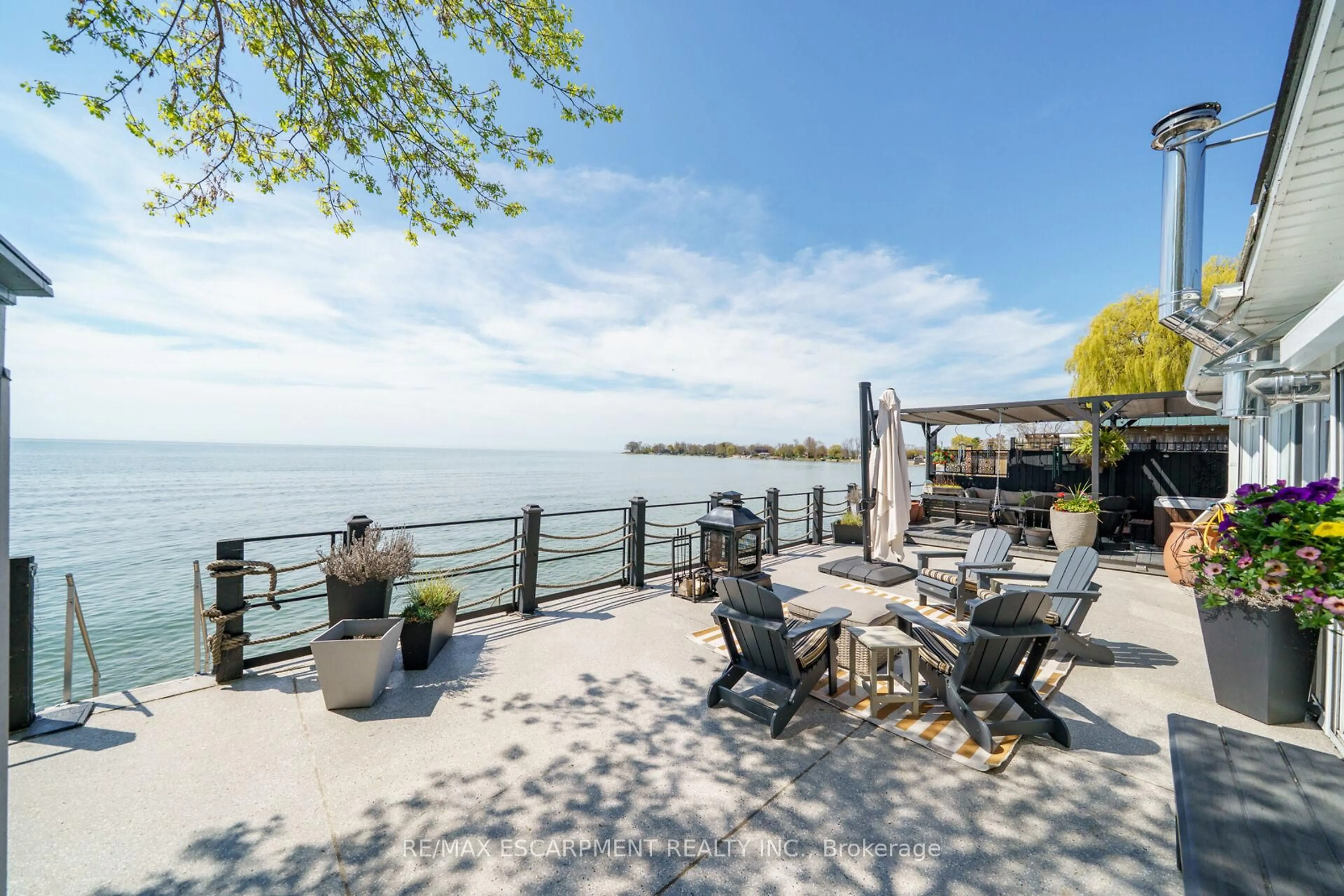 Patio, water/lake/river/ocean view for 1200 Lakeshore Rd, Haldimand Ontario N0A 1P0