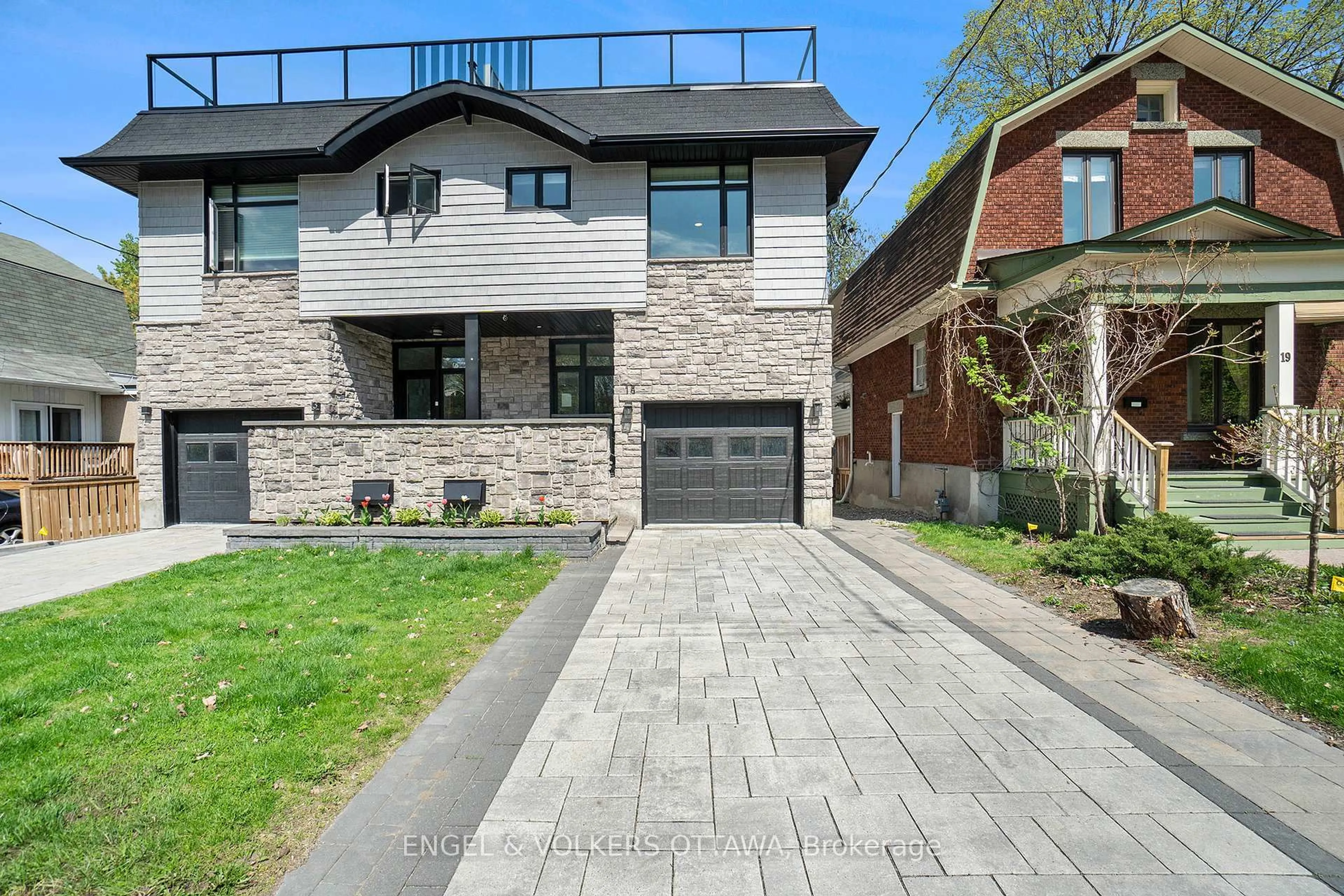 Home with brick exterior material, street for 15 Granville Ave, Ottawa Ontario K1Y 0M5