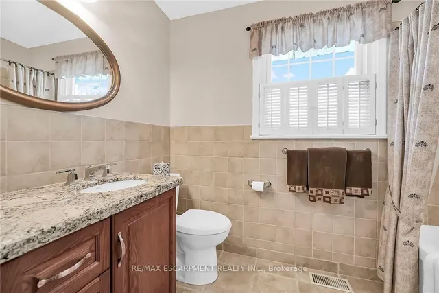Additional property image - 149 Lowden Ave