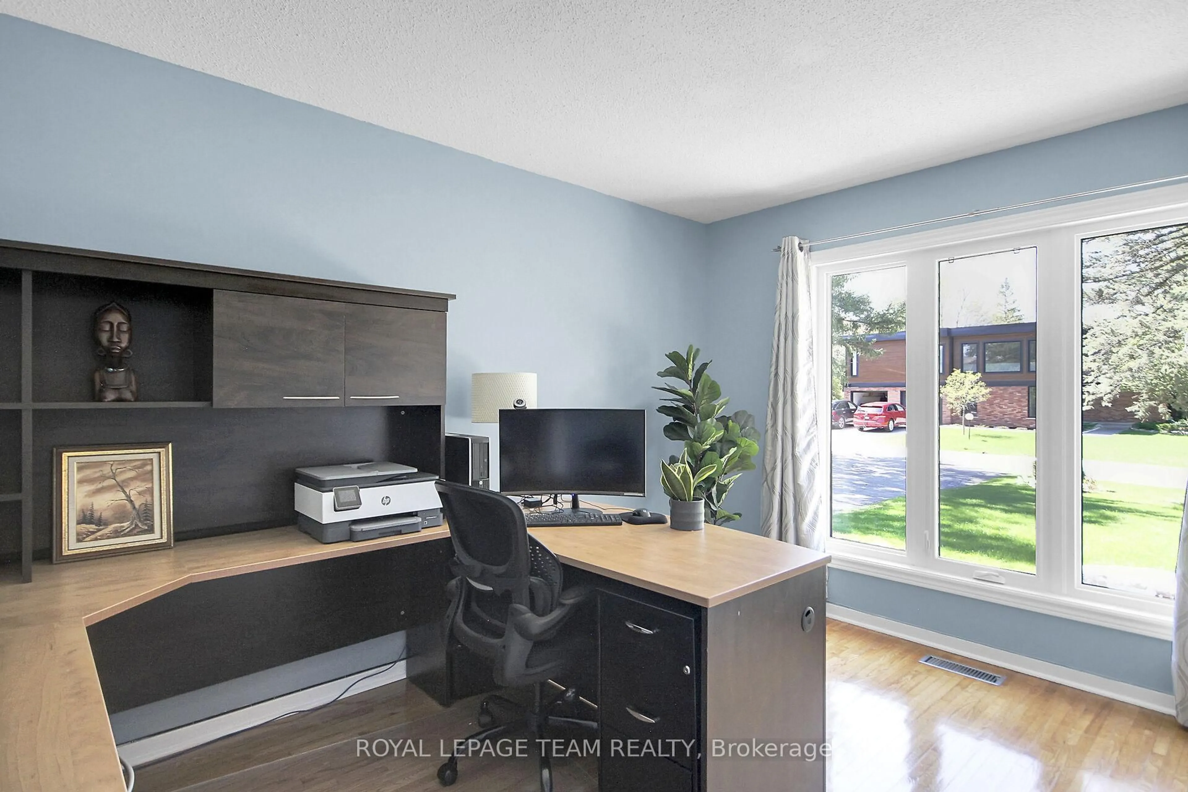 A pic of a room for 27 Sandwell Cres, Kanata Ontario K2K 1V2