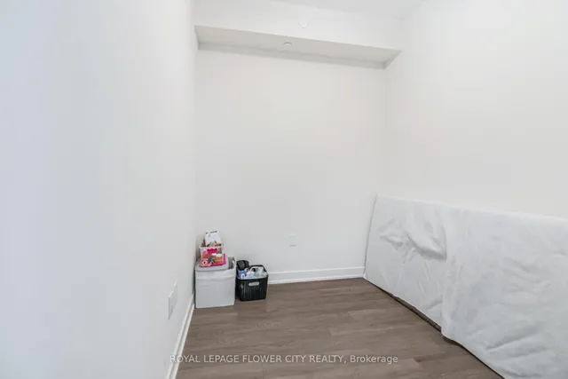 Additional image 46 of 212 King William St Unit 907