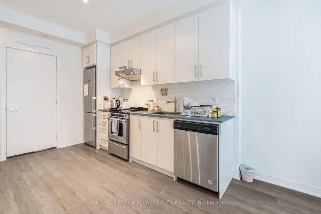 Additional image 44 of 212 King William St Unit 907