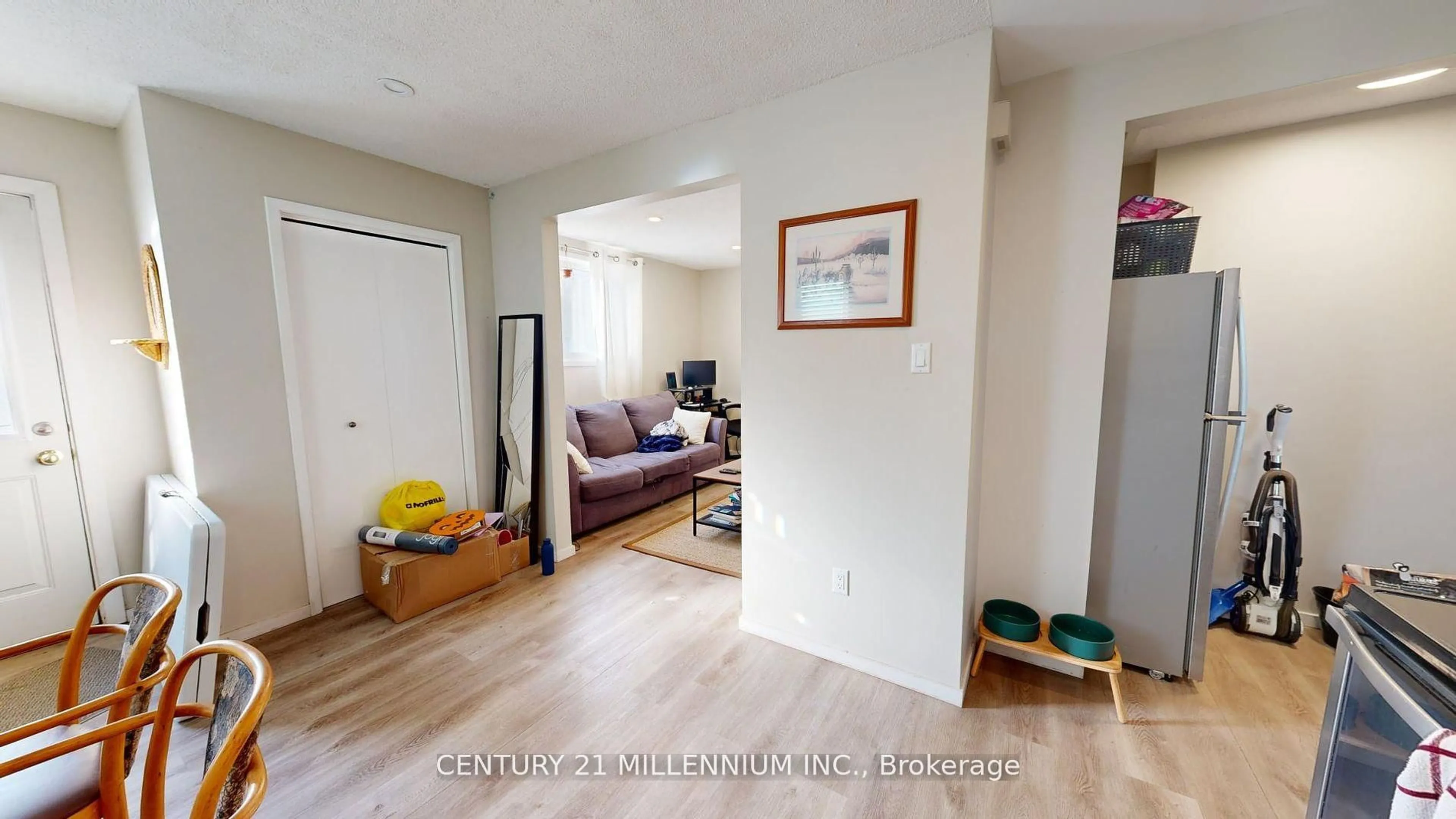 Unknown for 184 Simcoe St, London East Ontario N6B 1H9