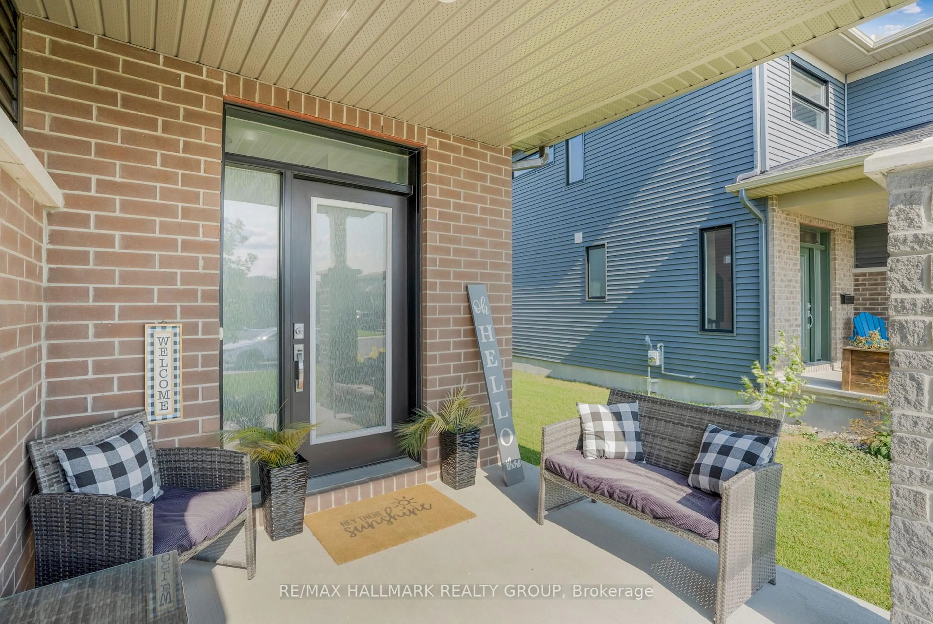 Patio, street for 364 Sterling Ave, Clarence-Rockland Ontario K4K 0L4