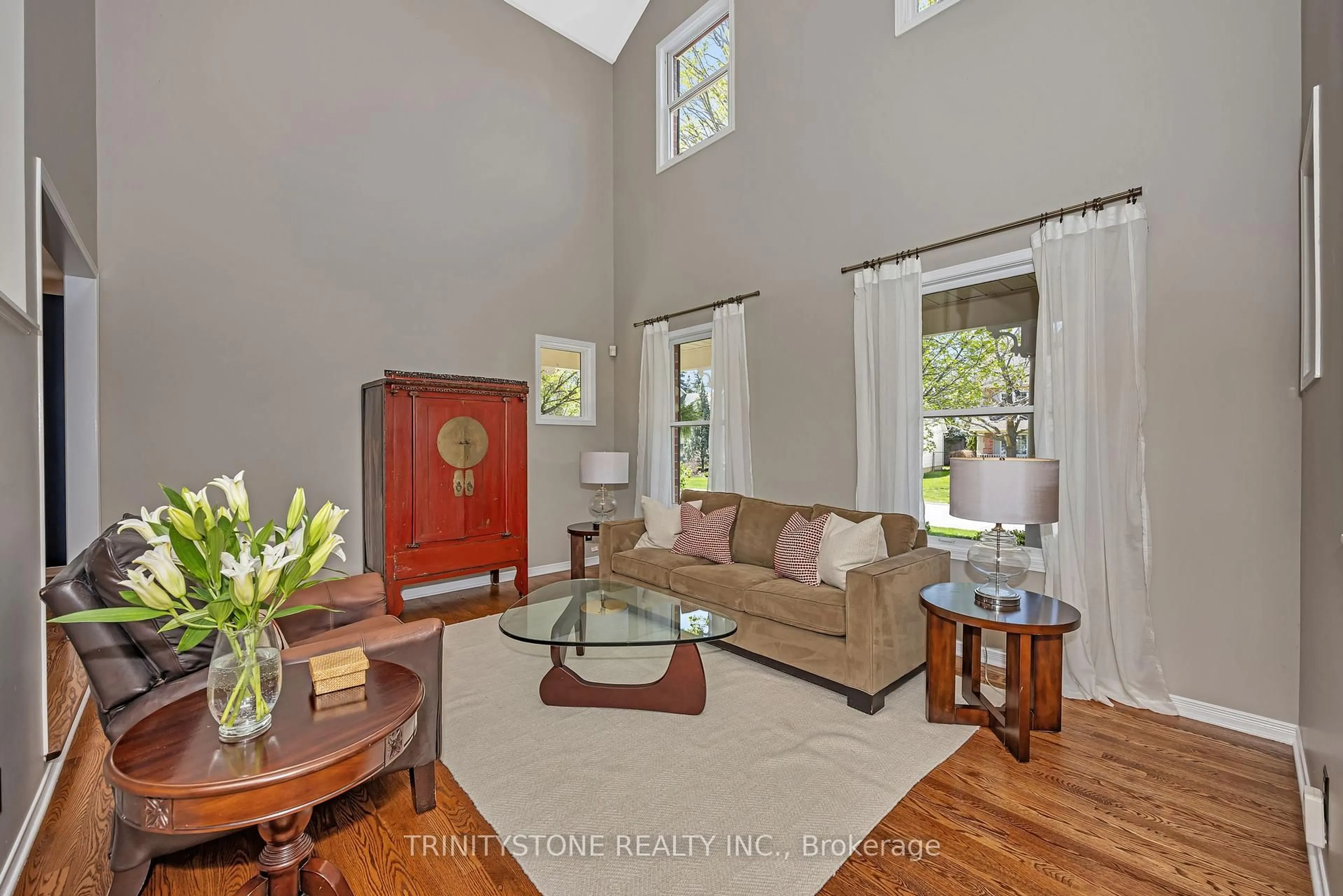 Living room with furniture, unknown for 7 Wendell Ave, Stittsville Ontario K2S 1G9