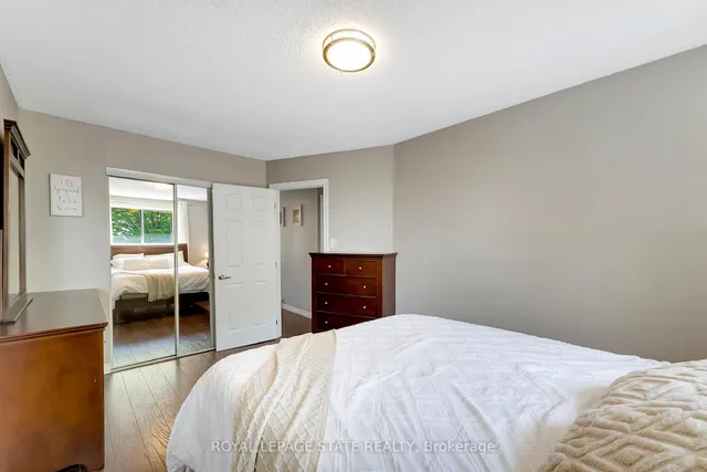 Additional image 29 of 41 Yeoville Crt