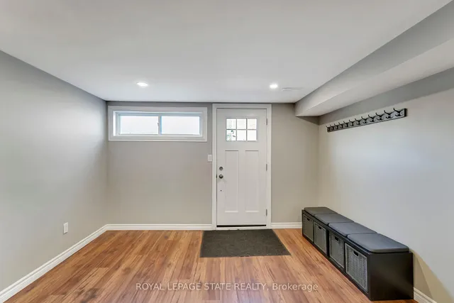 Additional image 16 of 41 Yeoville Crt