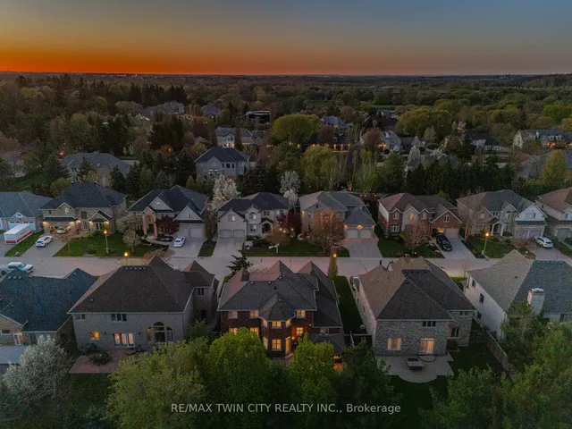 Primary image of 533 Falconridge Cres