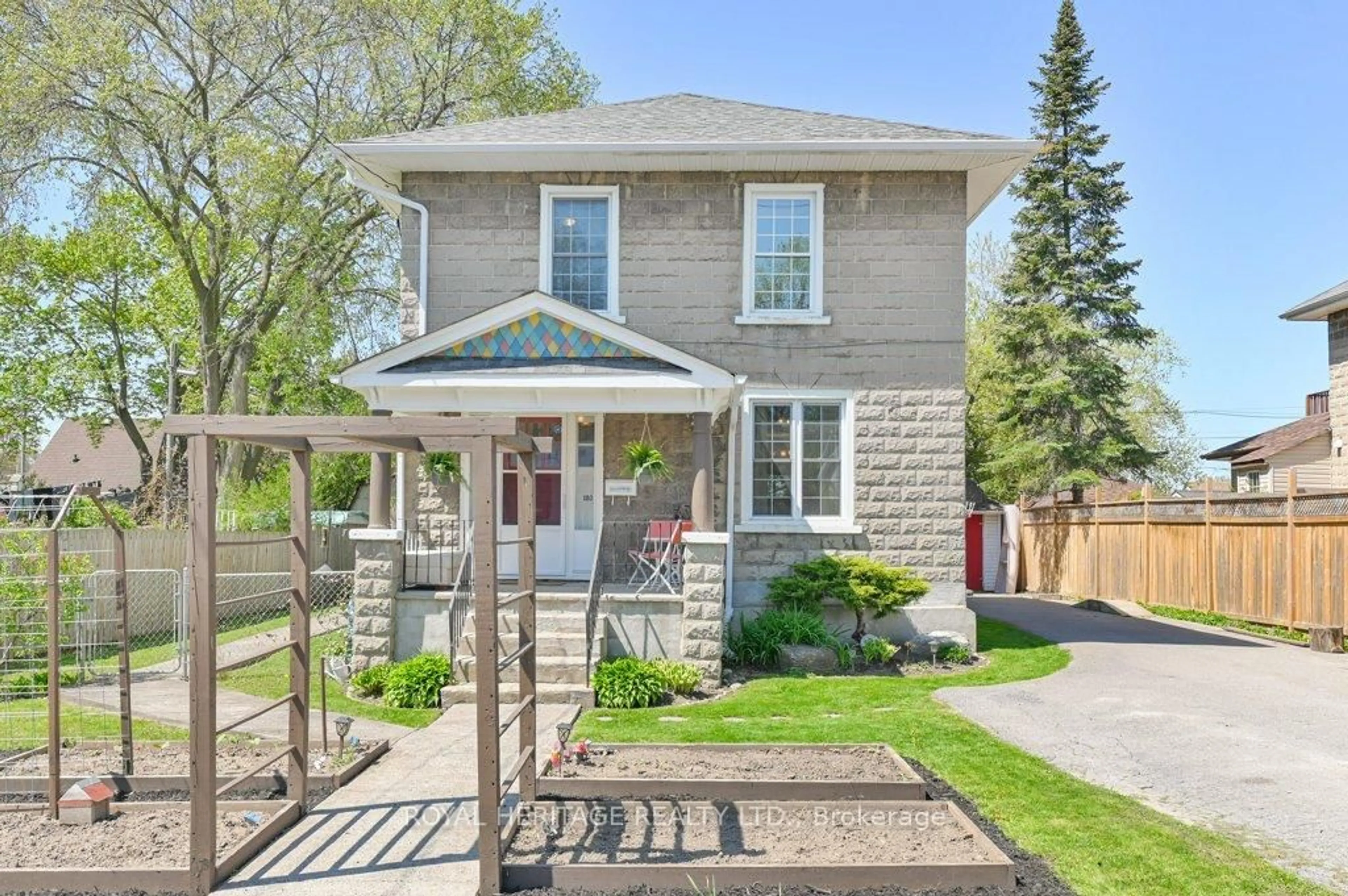 Home with brick exterior material, street for 180 Byron St, Quinte West Ontario K8V 2Y8