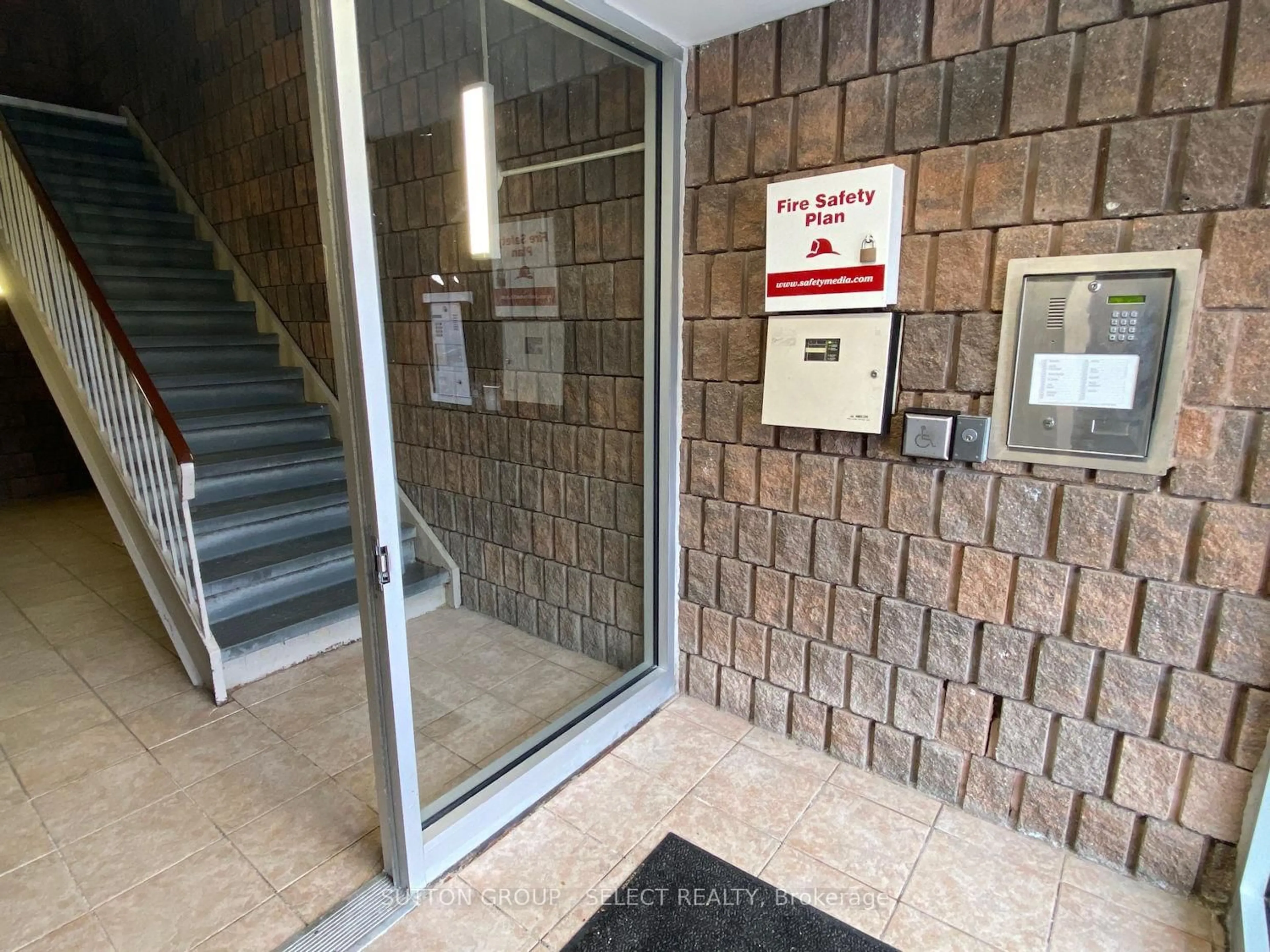Indoor foyer for 1584 Ernest Ave #210, London South Ontario N6E 1X9