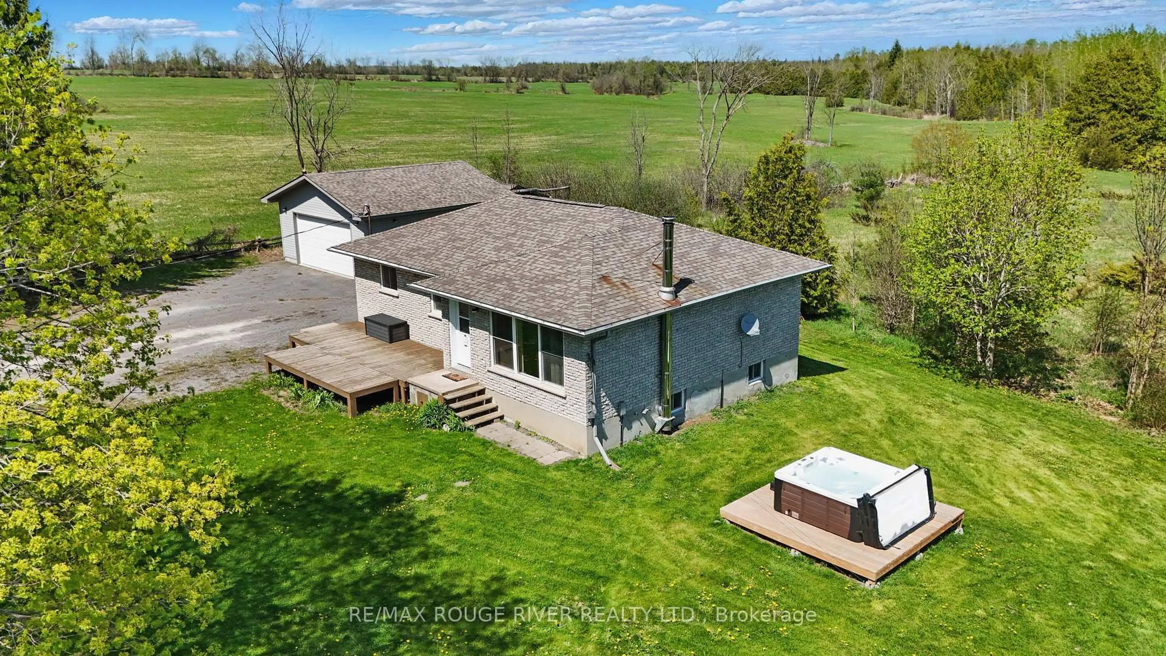 A pic from outside/outdoor area/front of a property/back of a property/a pic from drone, unknown for 991 Douro Third Line, Douro-Dummer Ontario K0L 2H0