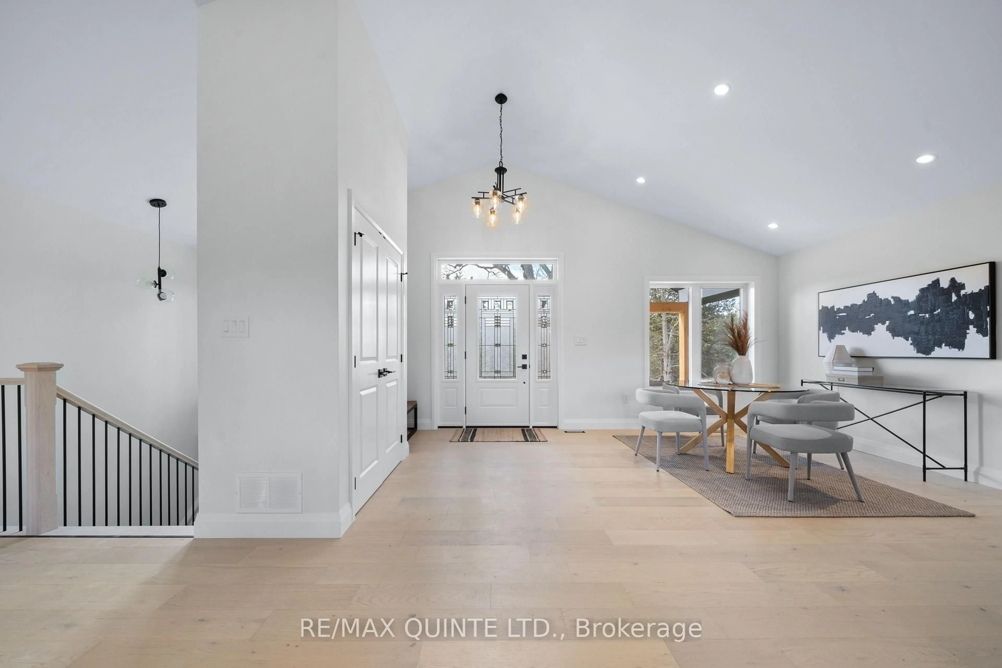 Indoor entryway for 878 Rosebush Rd, Hastings Ontario K0K 2C0