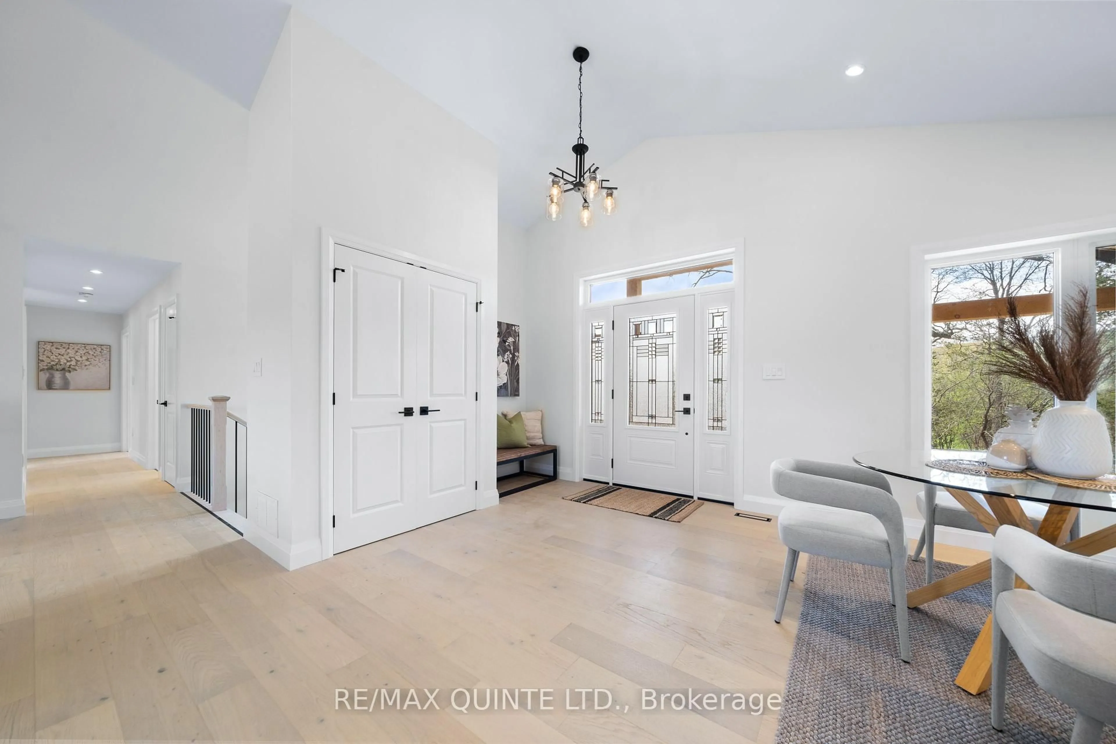 Indoor entryway for 878 Rosebush Rd, Hastings Ontario K0K 2C0