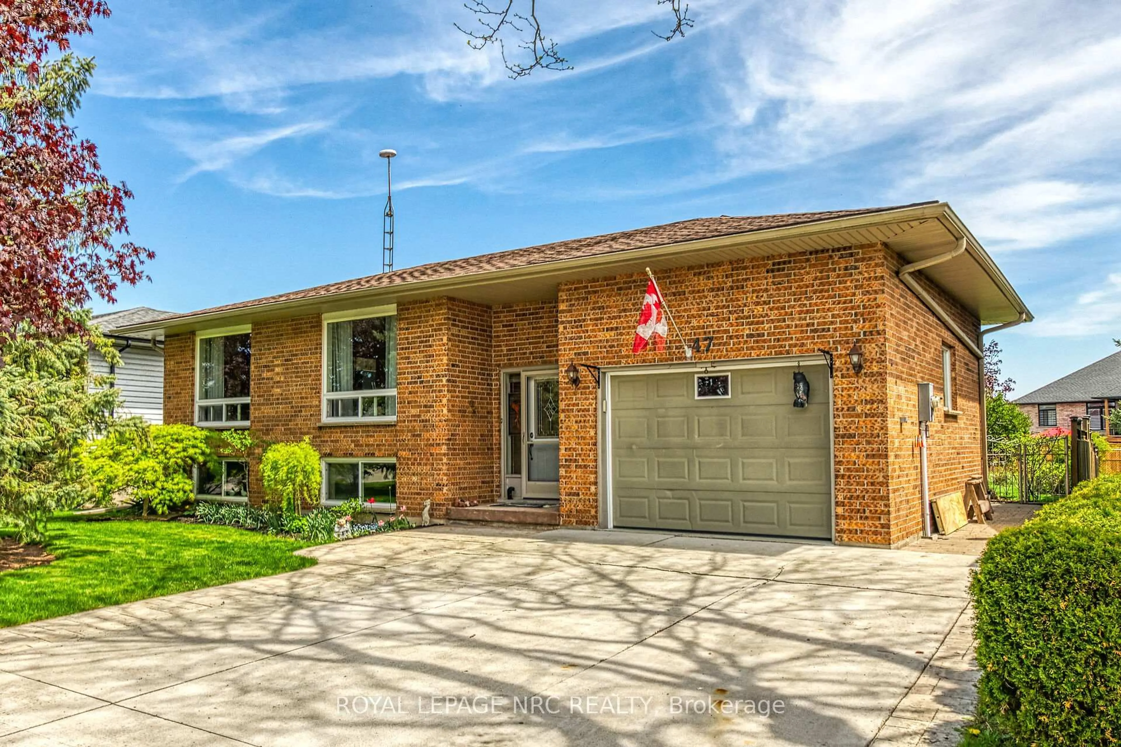Home with brick exterior material, street for 47 Marley Cres, Haldimand Ontario N0A 1J0