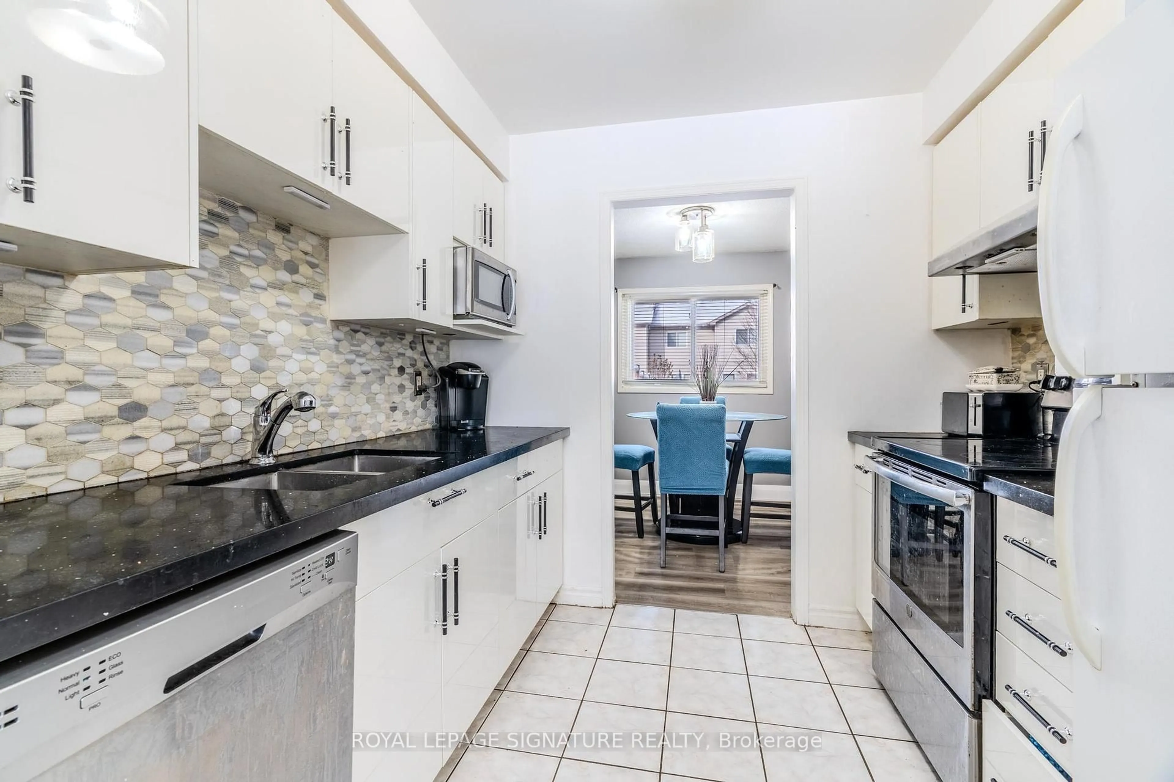 Standard kitchen, ceramic/tile floor for 4 Pleasant Grove Terr, Grimsby Ontario L3M 5G8