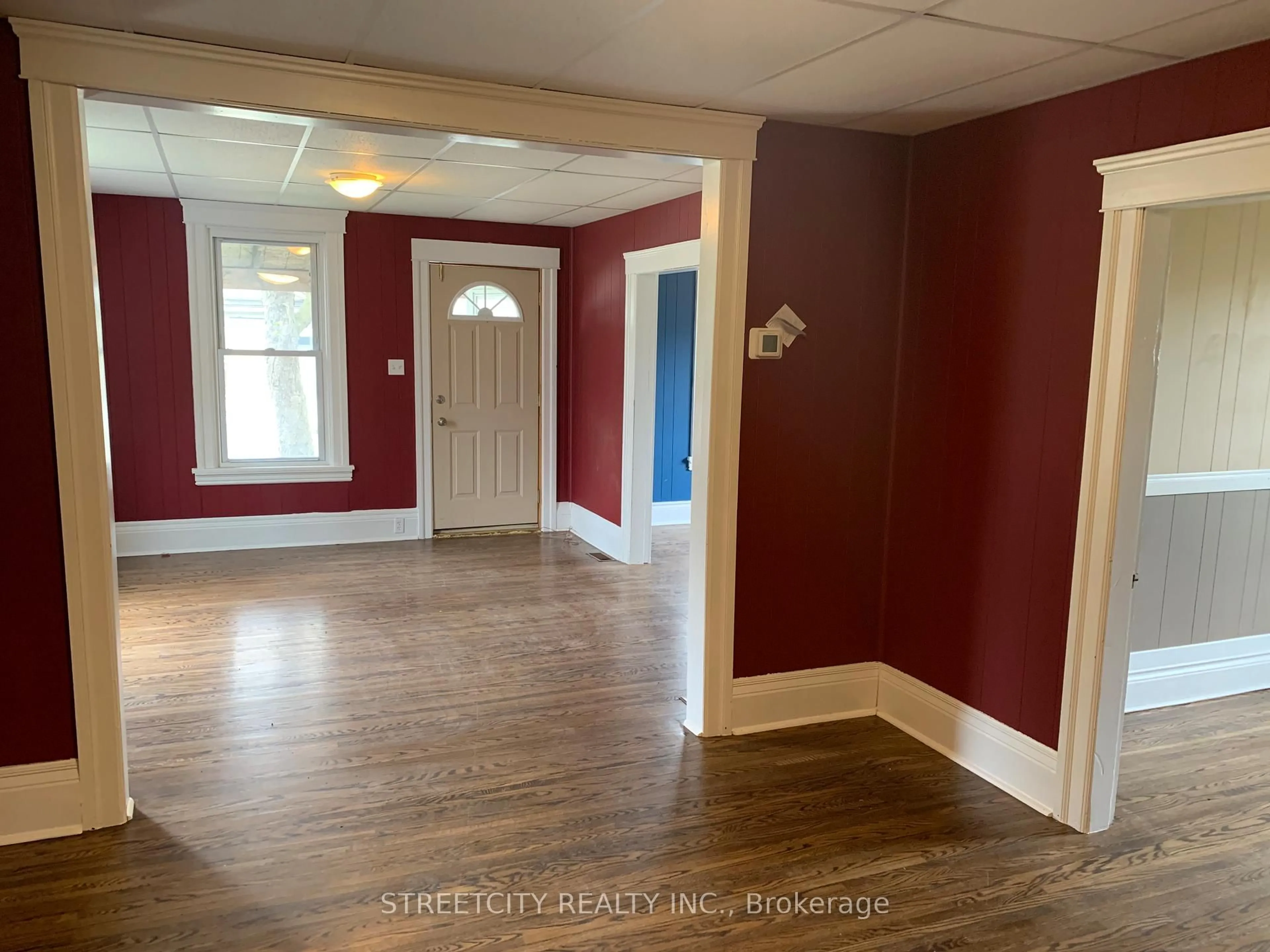 A pic of a room for 263 King St, Southwest Middlesex Ontario N0L 1M0