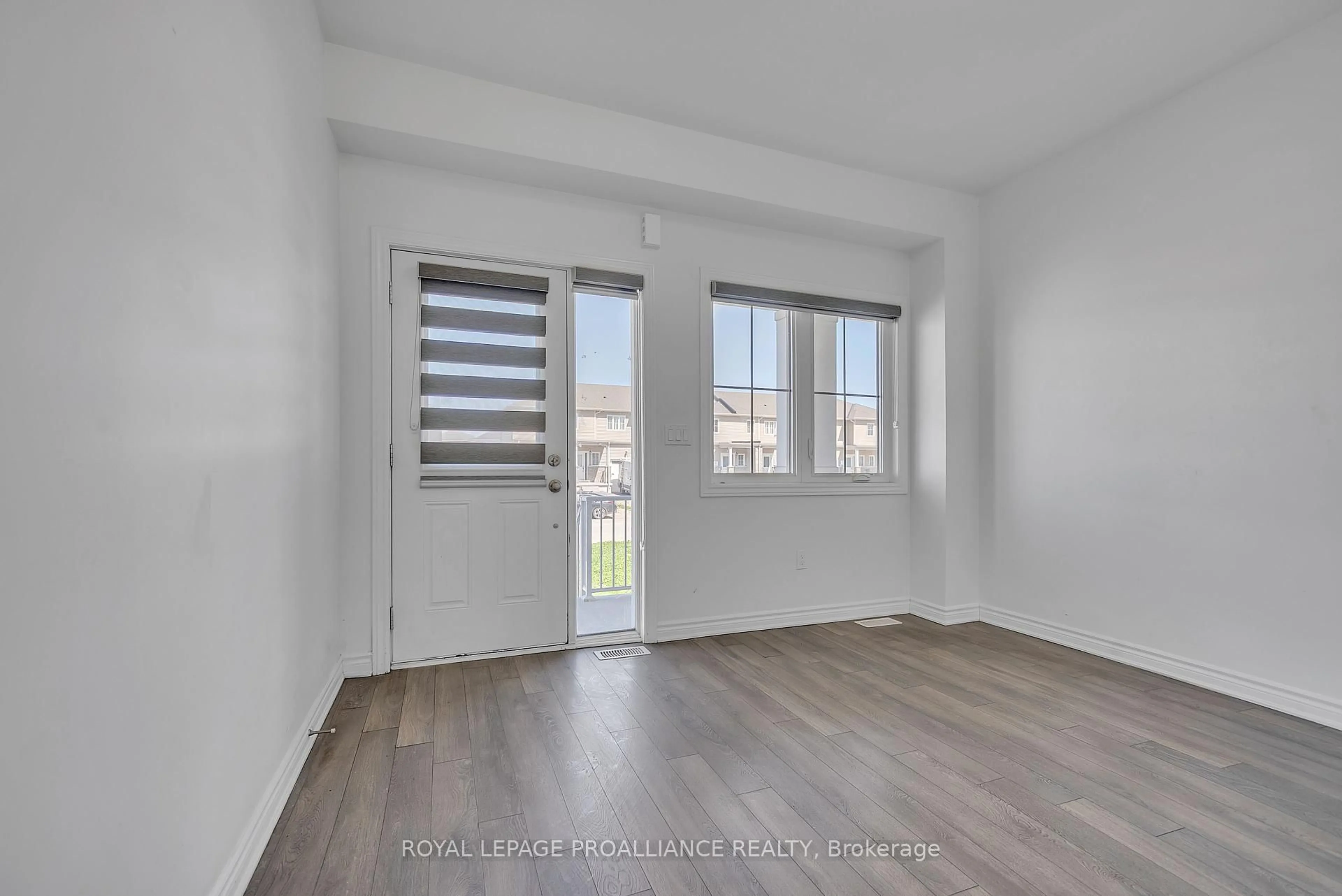 A pic of a room for 34 Lincoln Dr, Belleville Ontario K8N 0T8