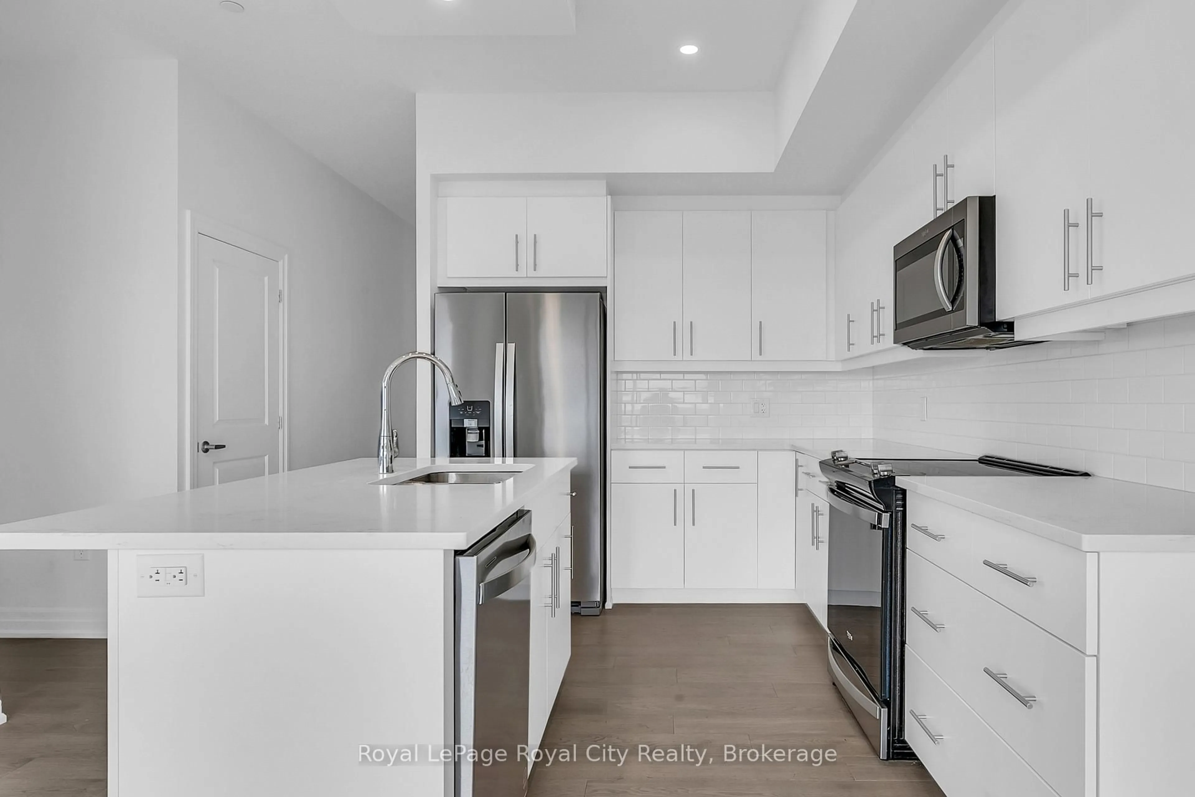 Unknown for 1880 GORDON St #1004, Guelph Ontario N1L 1G7