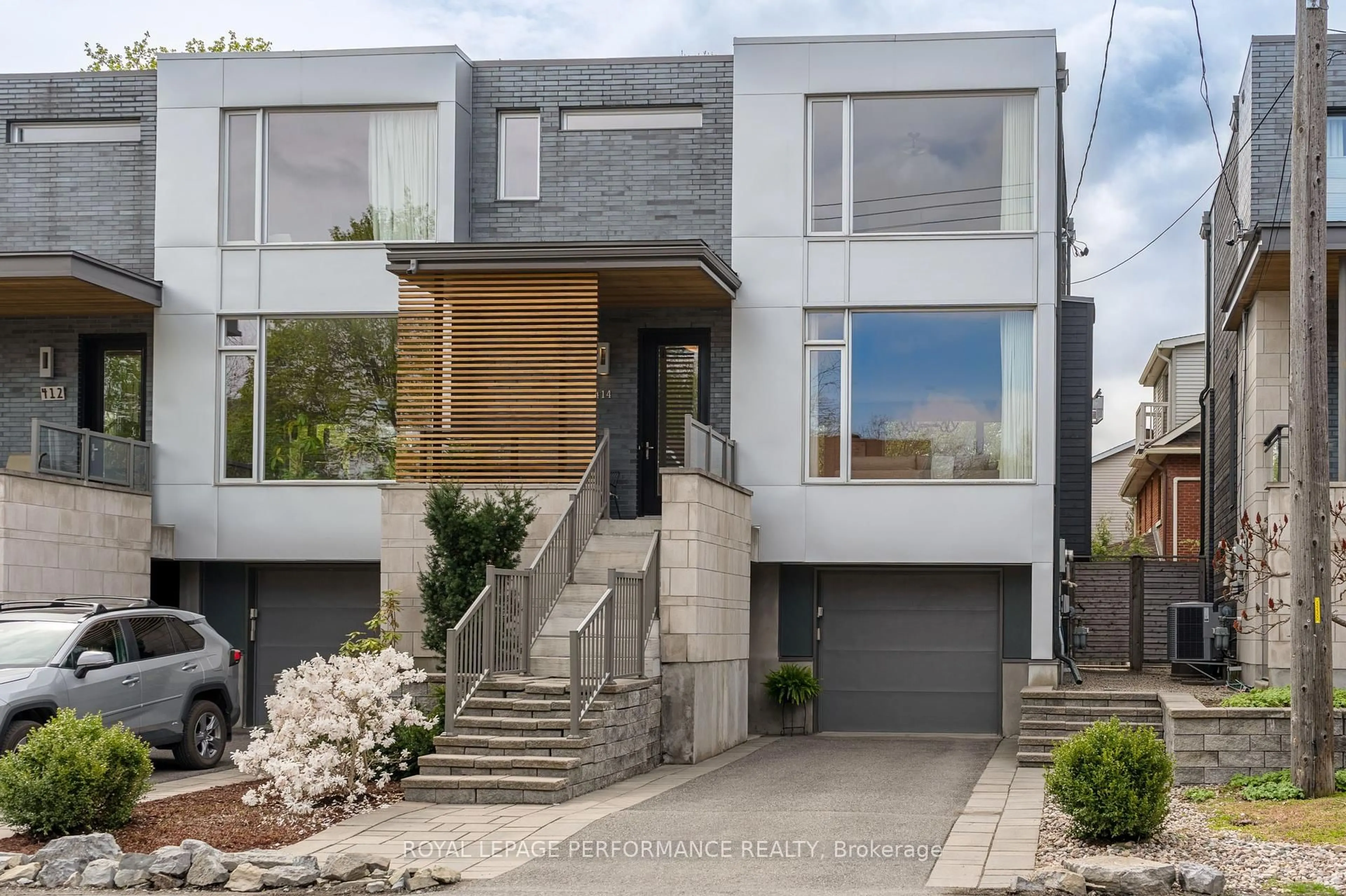 Unknown for 414 Princeton Ave, Ottawa Ontario K2A 4G2
