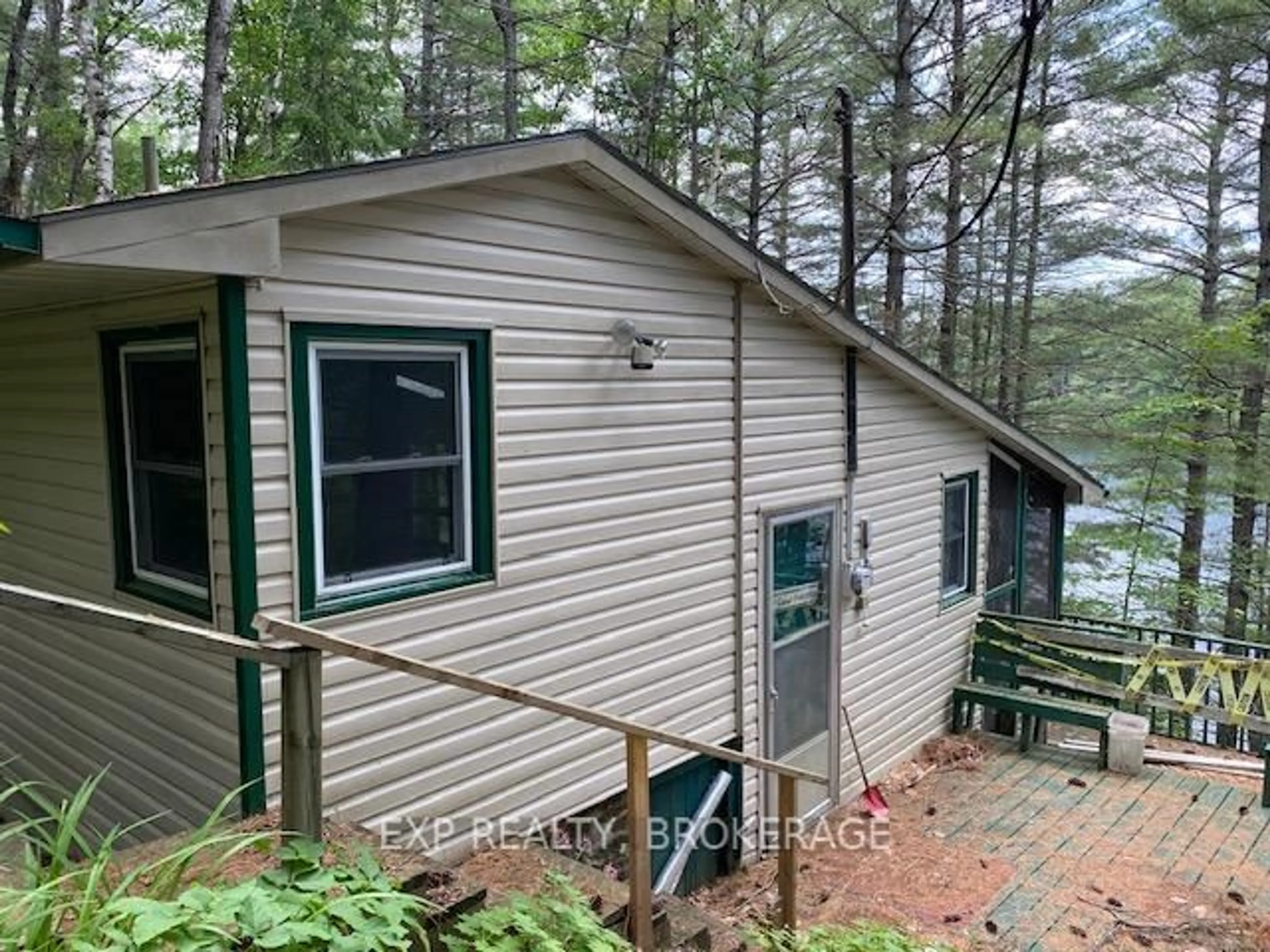 Home with vinyl exterior material, unknown for 1034 Browns Lane, Ardoch Ontario K0H 1C0