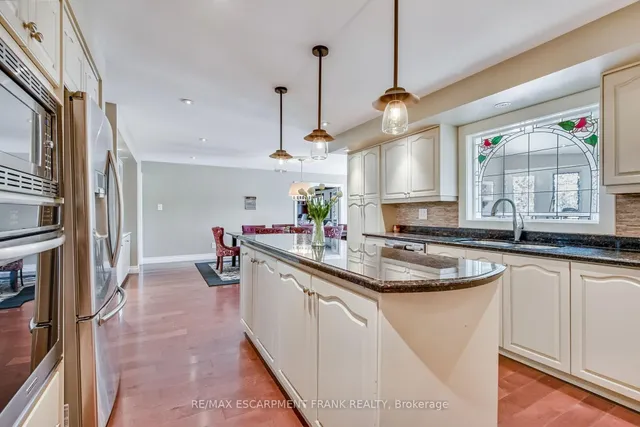 Additional property image - 59 Elodia Crt