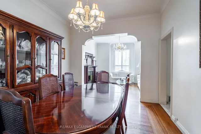 Additional property image - 244 HUGHSON St