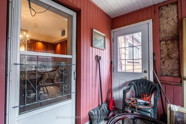 Additional property image - 244 HUGHSON St